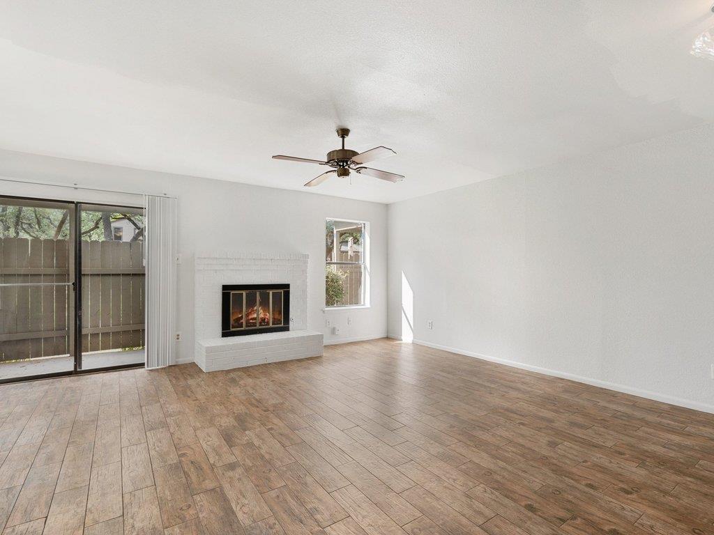 7825 Beauregard Cir # 4, Austin, TX 78745