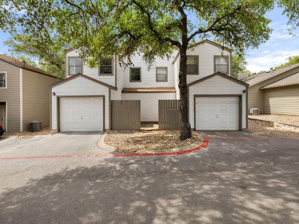 7825 Beauregard Cir # 4, Austin, TX 78745