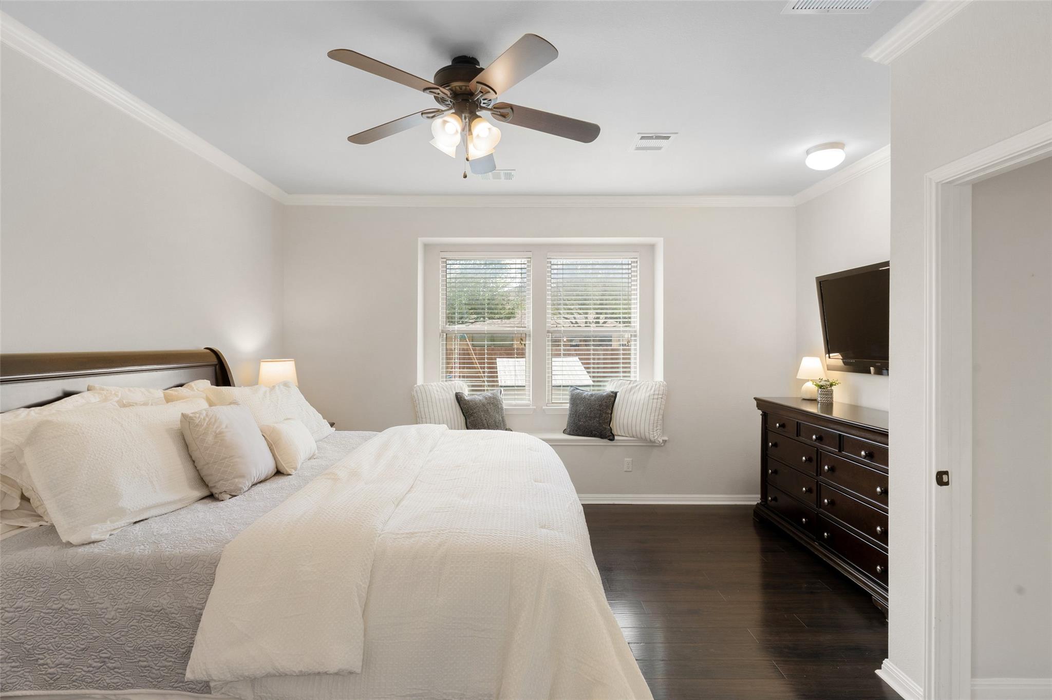 611 Irvin Dr, San Marcos, TX 78666