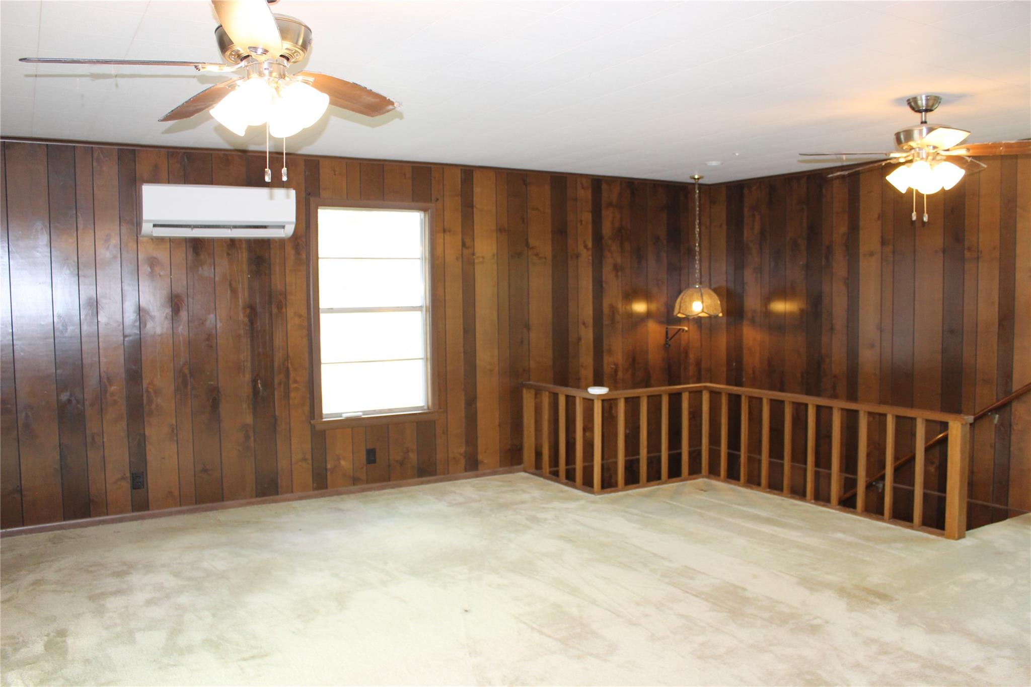 1010 W Live Oak St # B, Lockhart, TX 78644