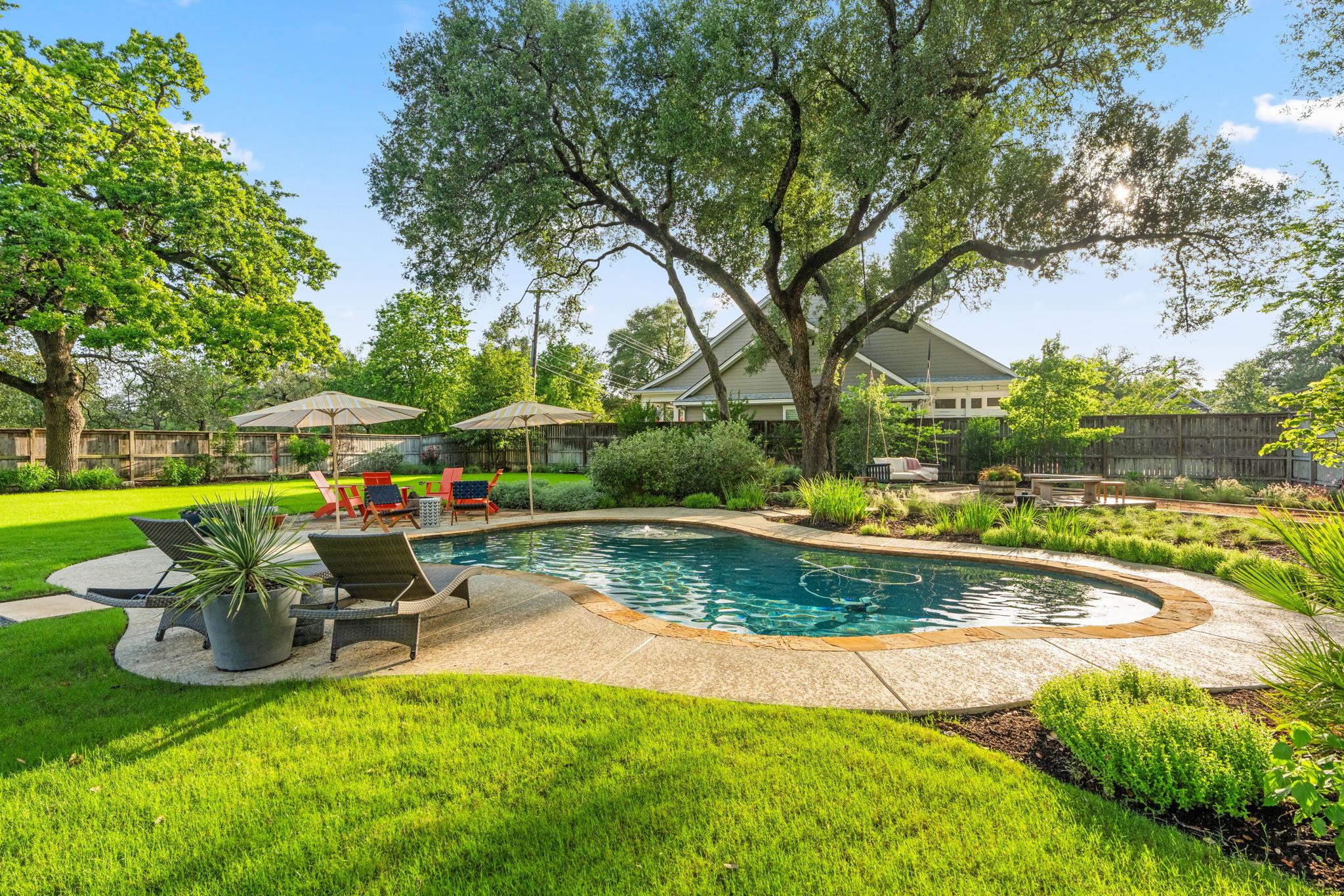 1804 Leander St, Georgetown, TX 78626