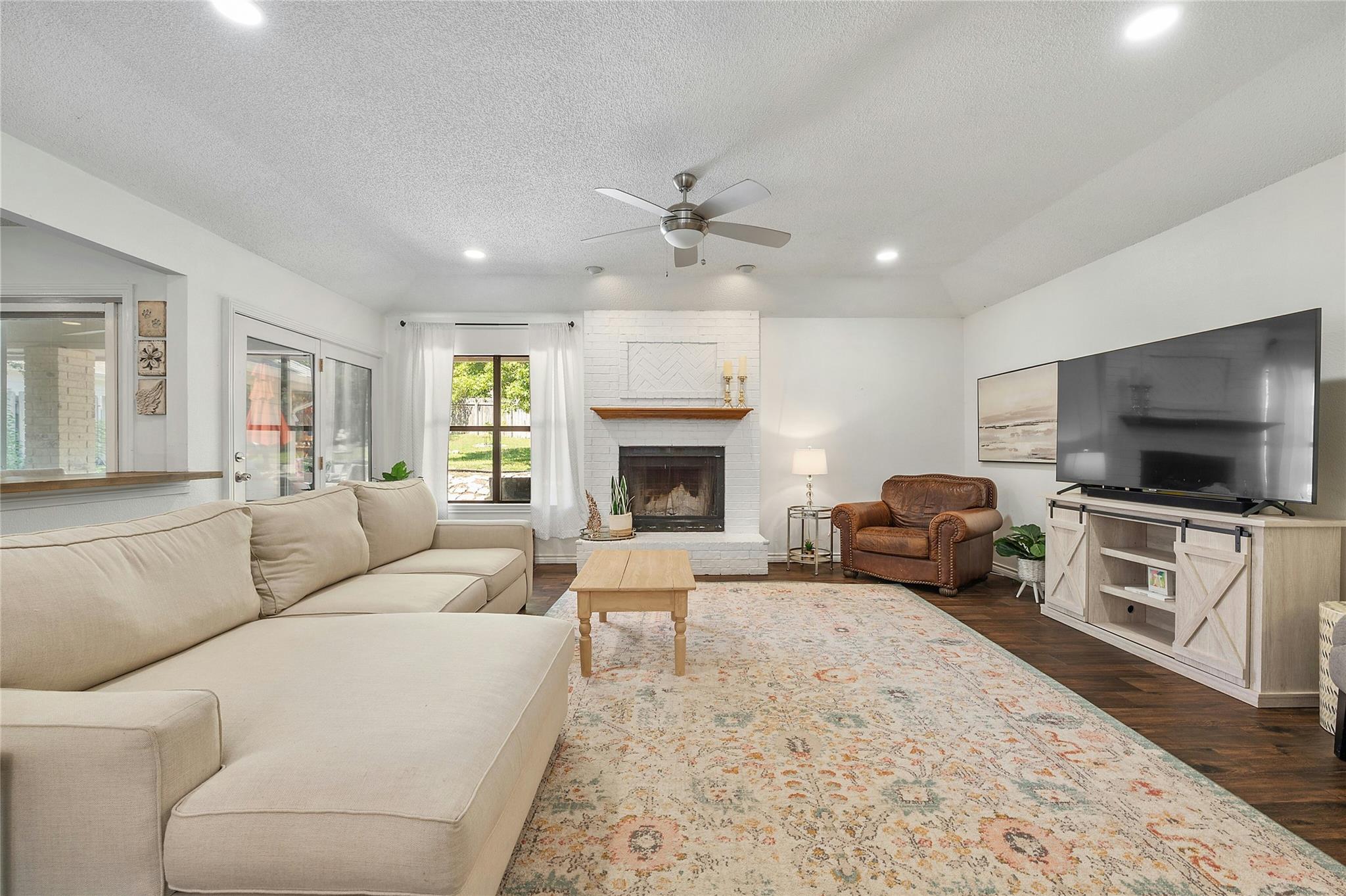 118 Copperleaf Rd, Lakeway, TX 78734