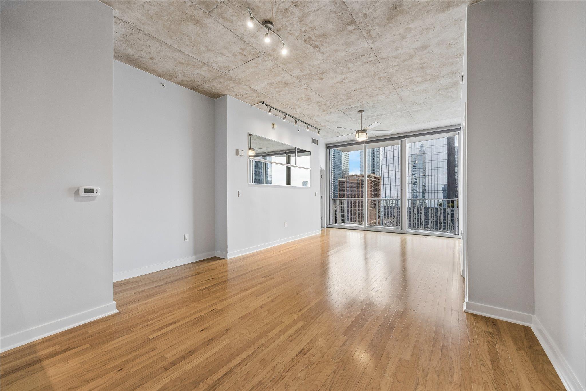 360 Nueces St # 2005, Austin, TX 78701