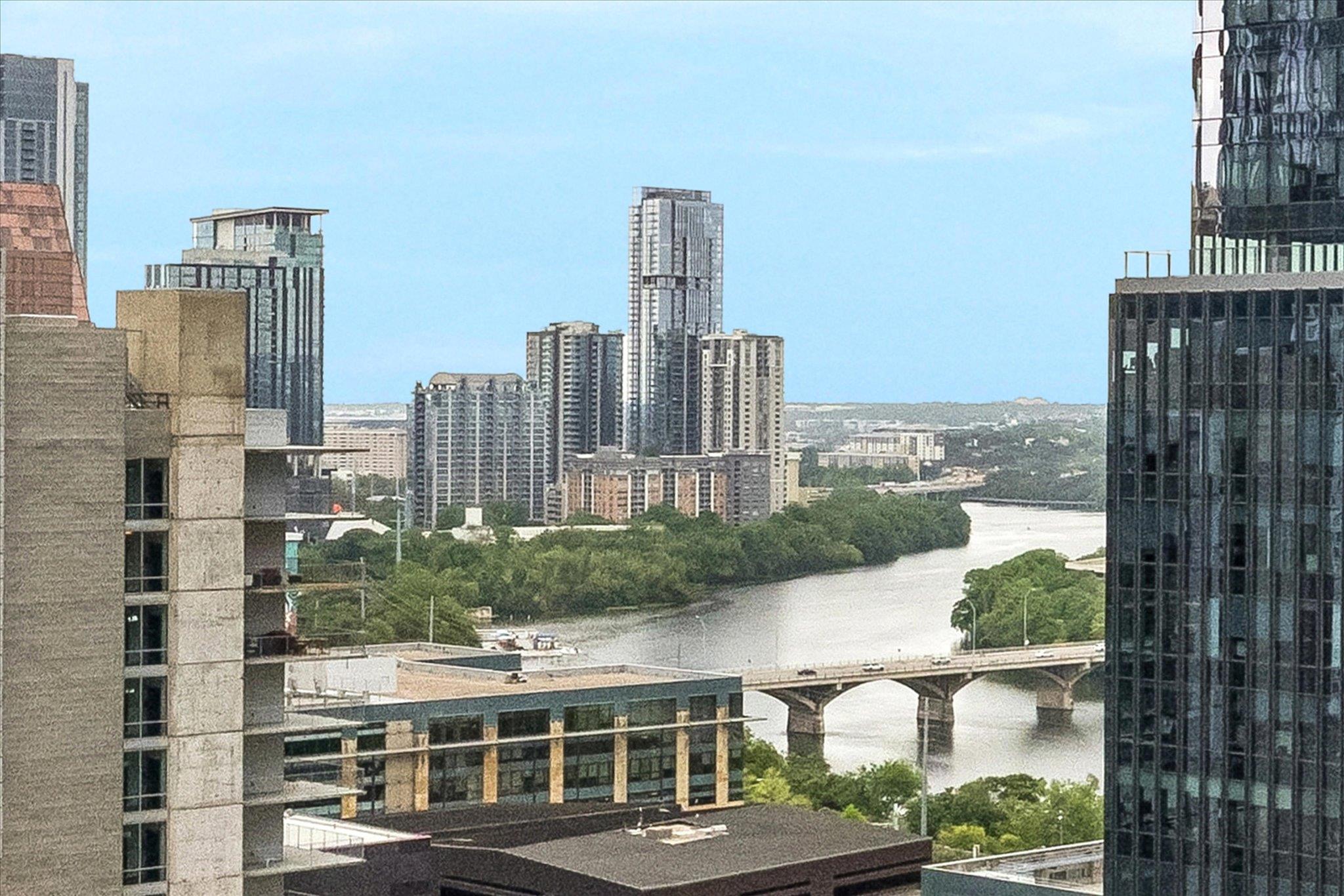 360 Nueces St # 2005, Austin, TX 78701