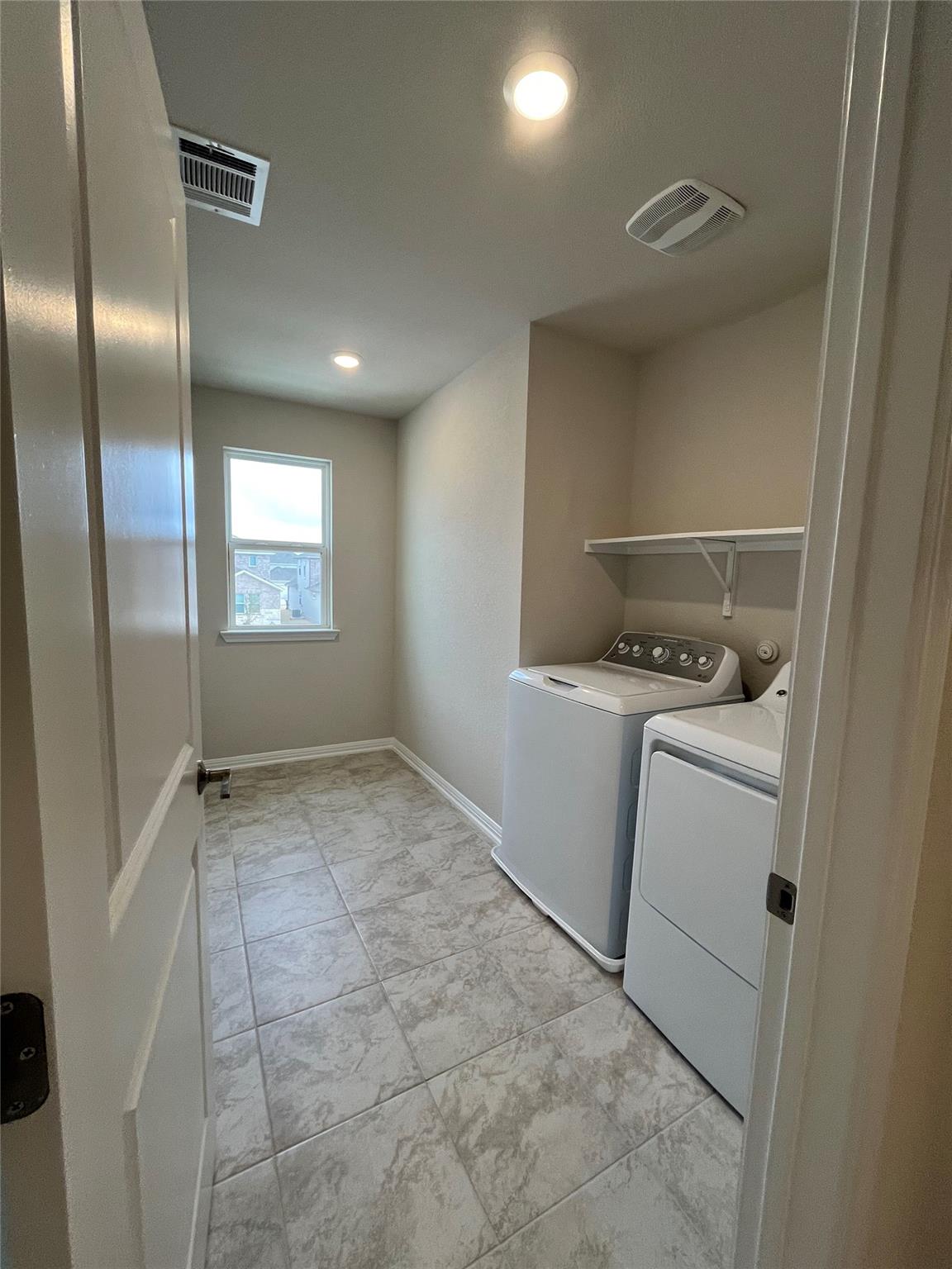 13817 Gilwell Dr, Del Valle, TX 78617