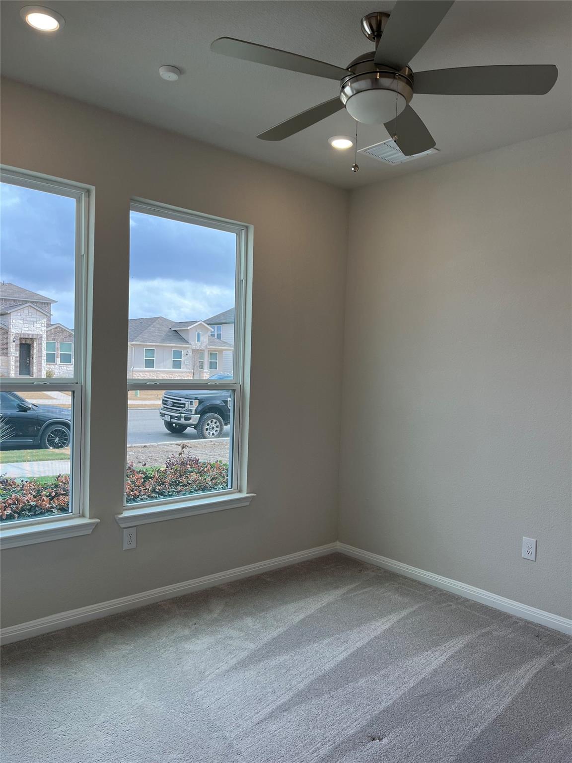 13817 Gilwell Dr, Del Valle, TX 78617