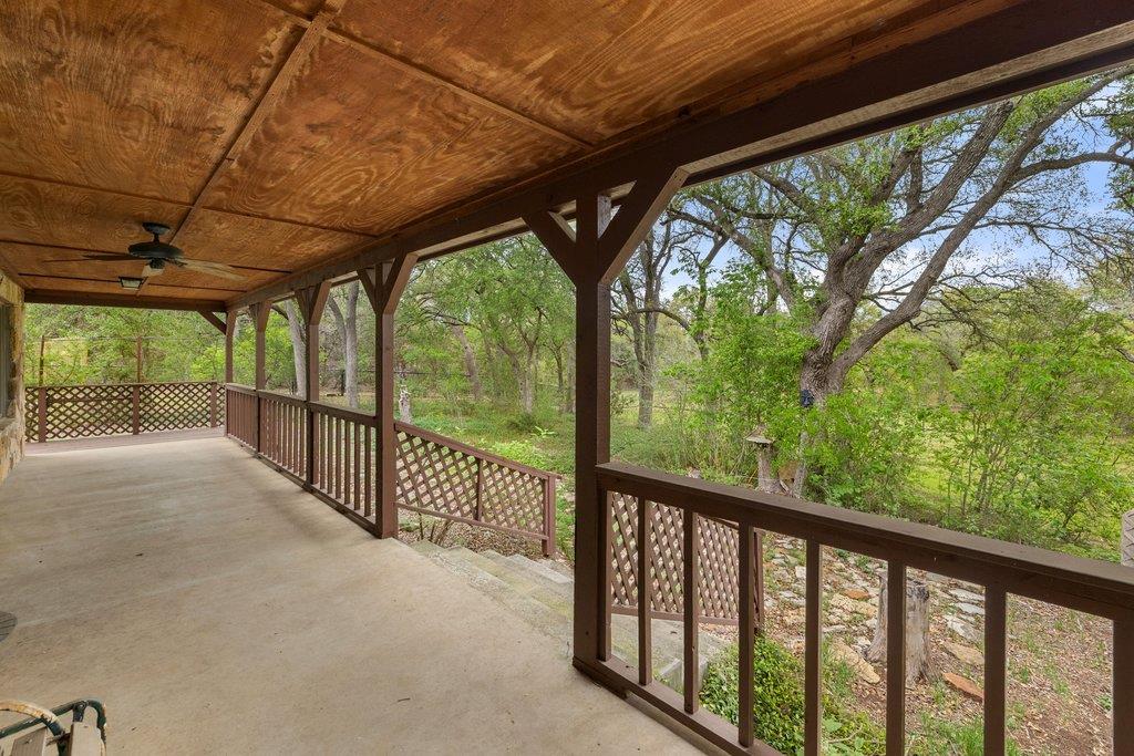 136 Philly Ct, Fischer, TX 78623