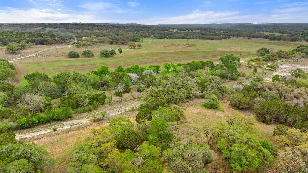 136 Philly Ct, Fischer, TX 78623