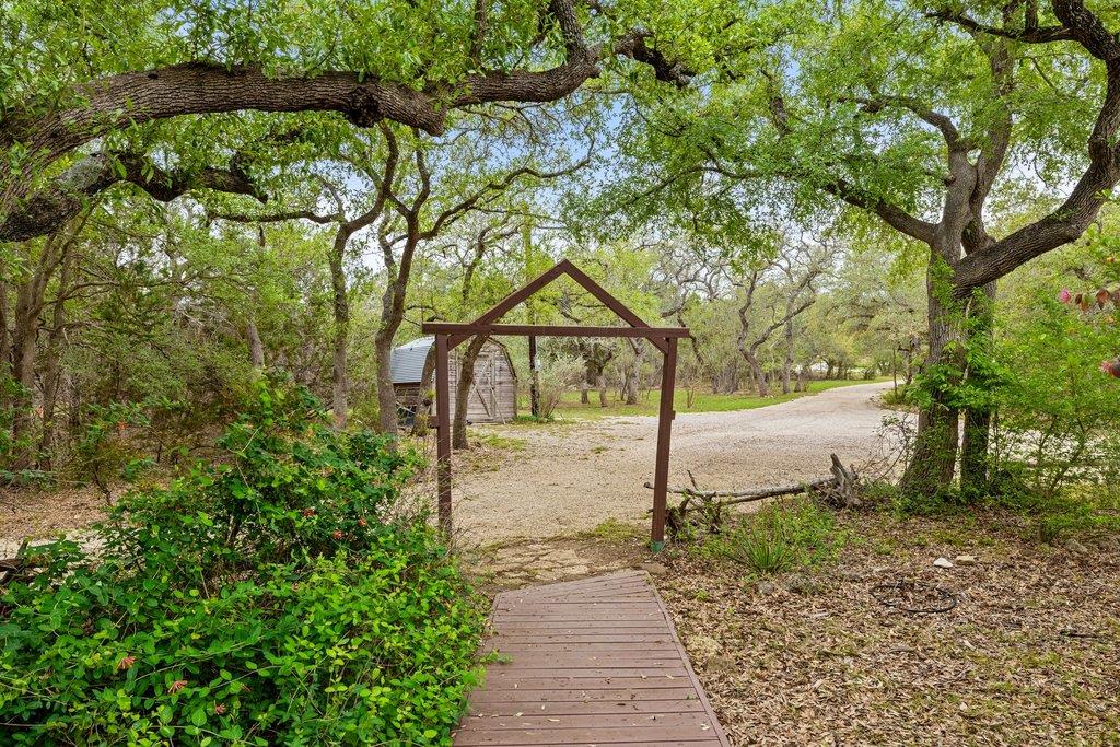 136 Philly Ct, Fischer, TX 78623