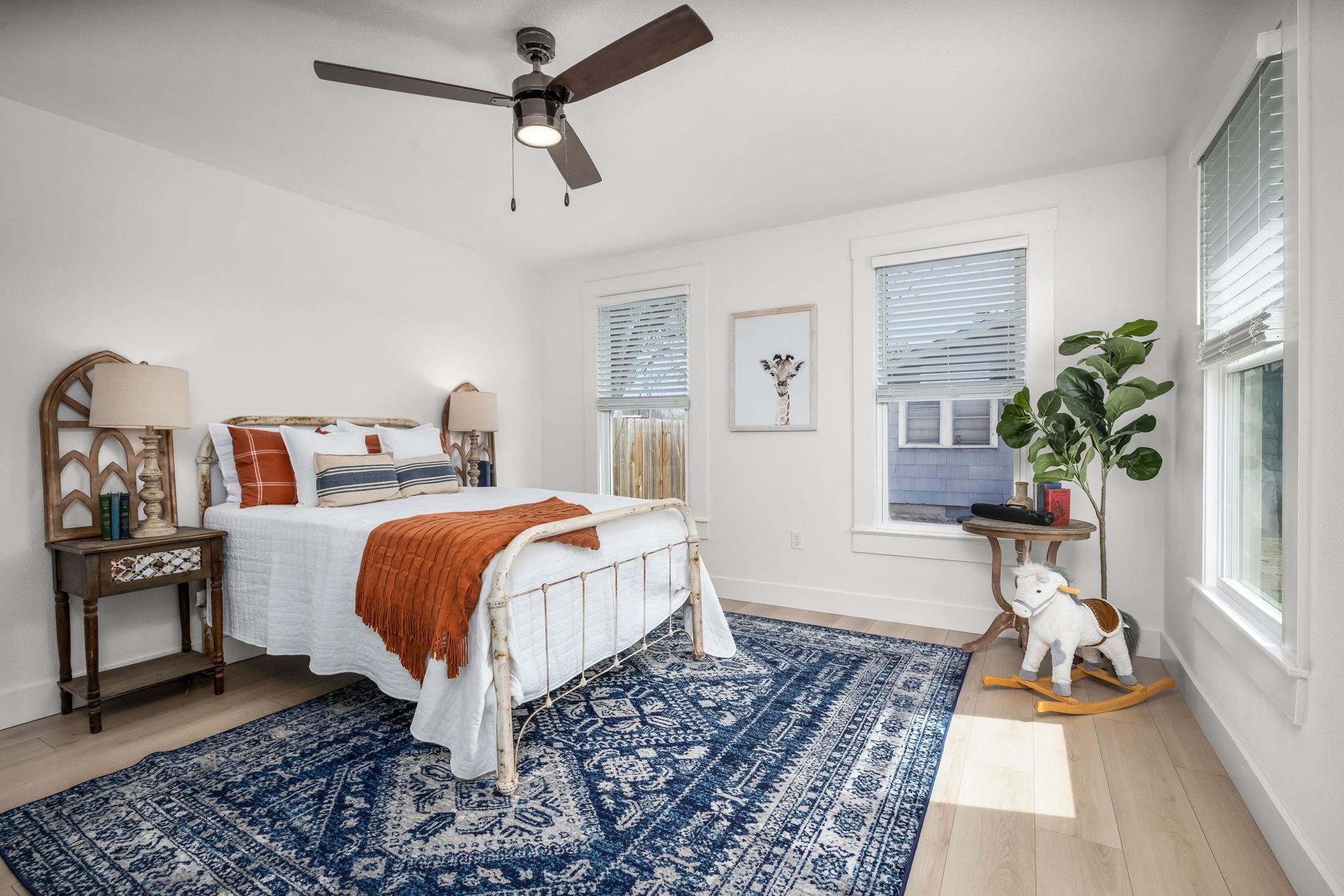 215 Paulus St, Schulenburg, TX 78956