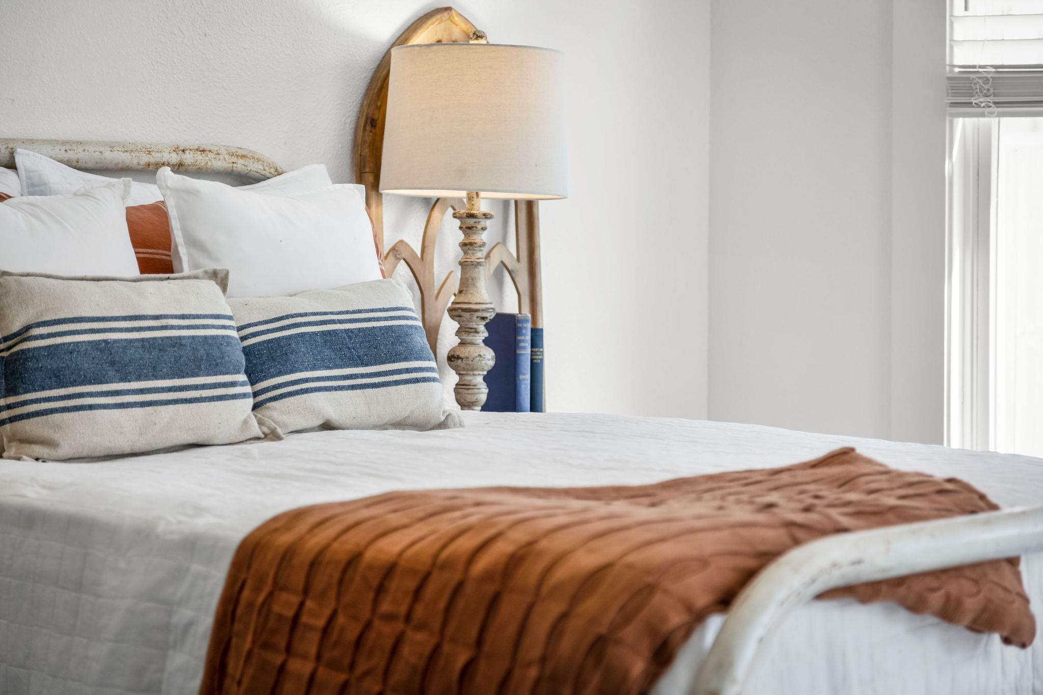 215 Paulus St, Schulenburg, TX 78956