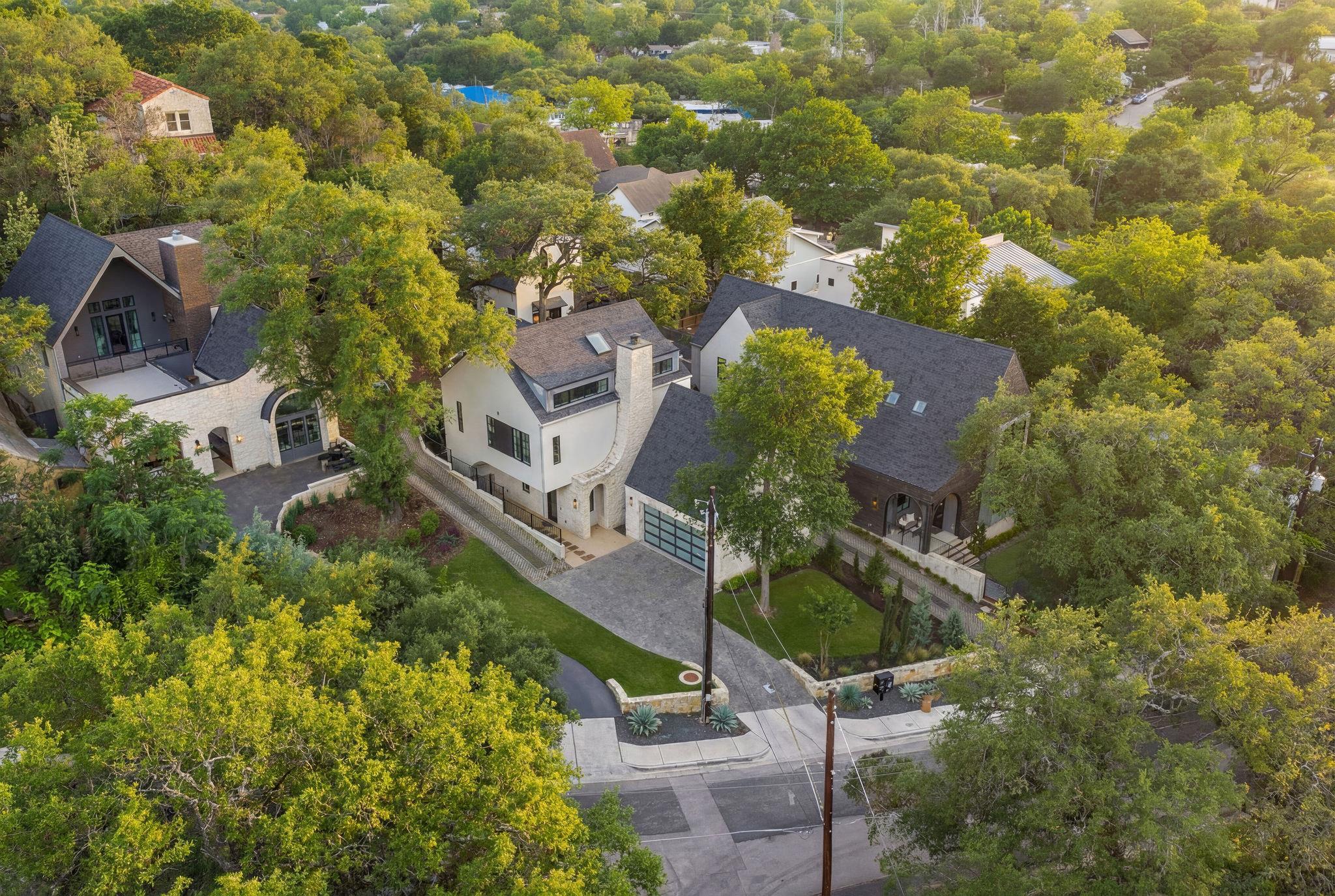 809 Mariposa Dr # 1, Austin, TX 78704