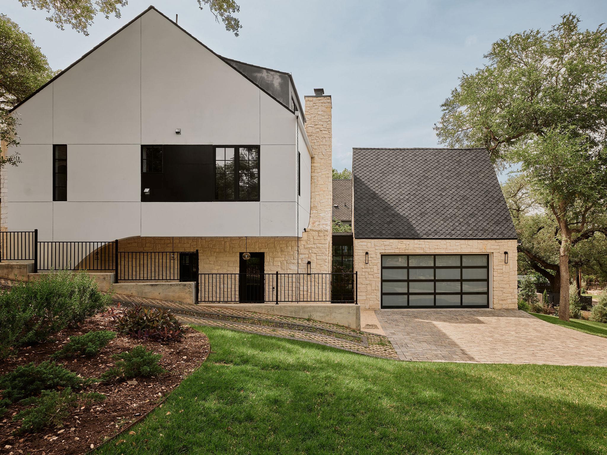 809 Mariposa Dr # 1, Austin, TX 78704
