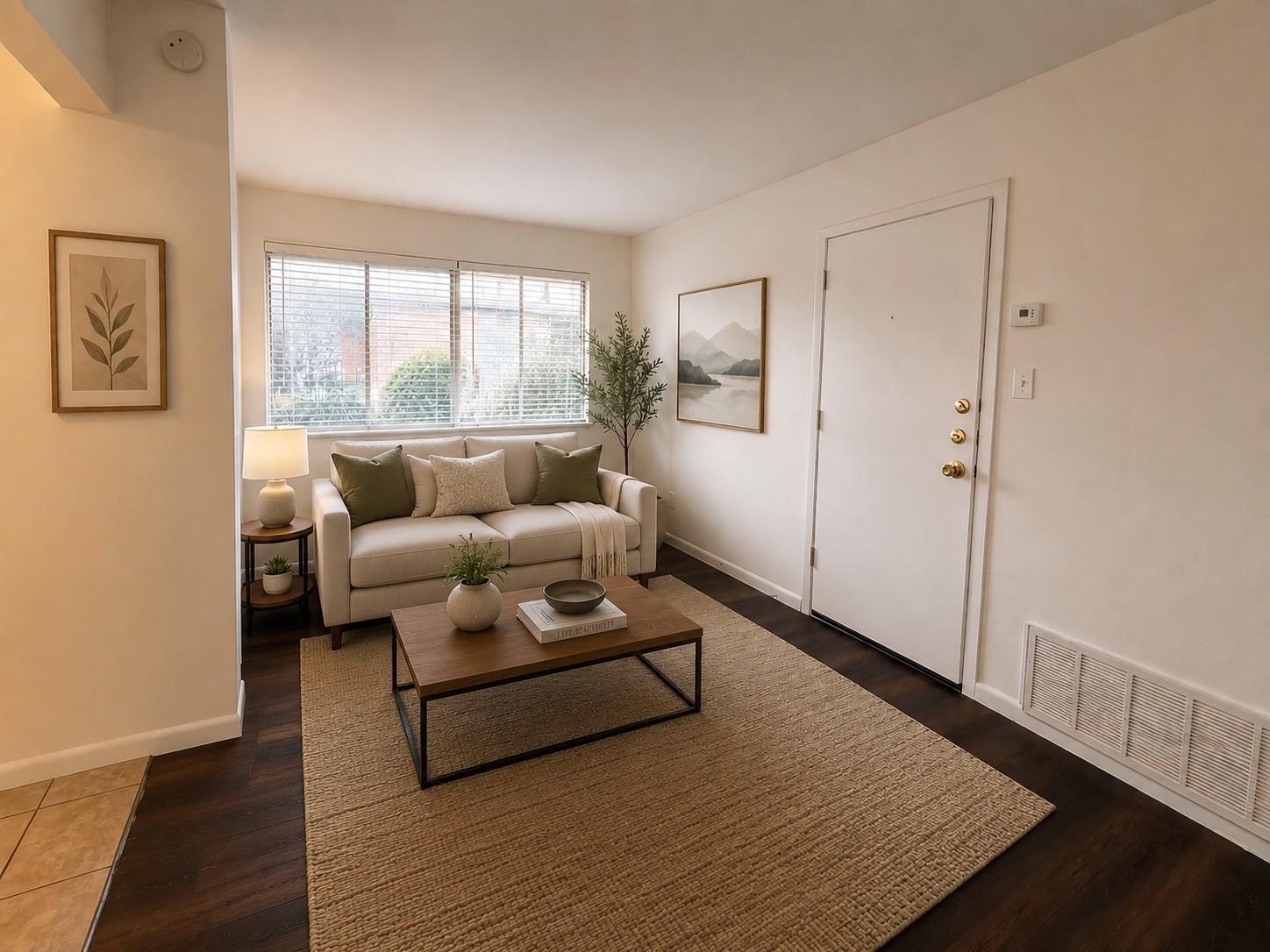 3304 Red River St # 206, Austin, TX 78705