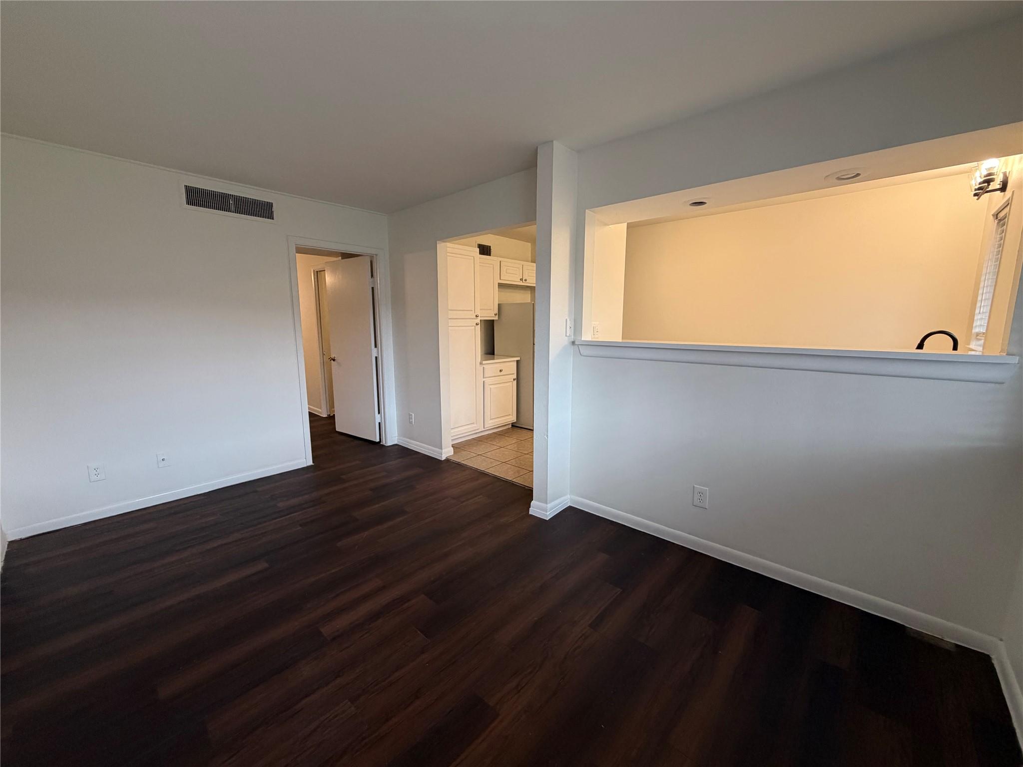 3304 Red River St # 206, Austin, TX 78705