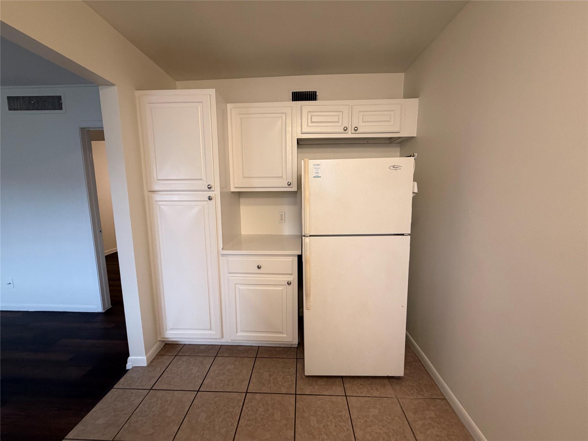 3304 Red River St # 206, Austin, TX 78705