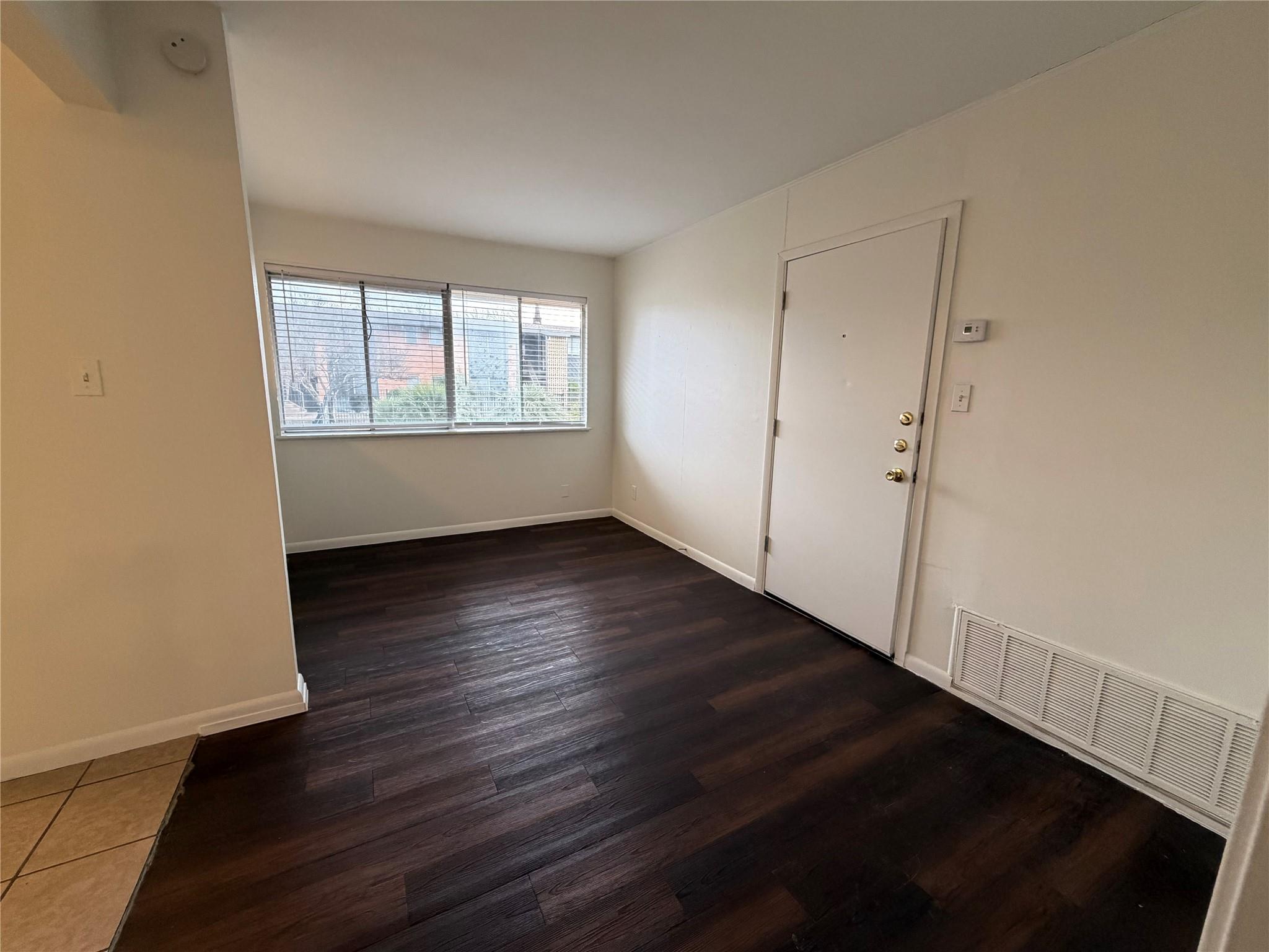 3304 Red River St # 206, Austin, TX 78705