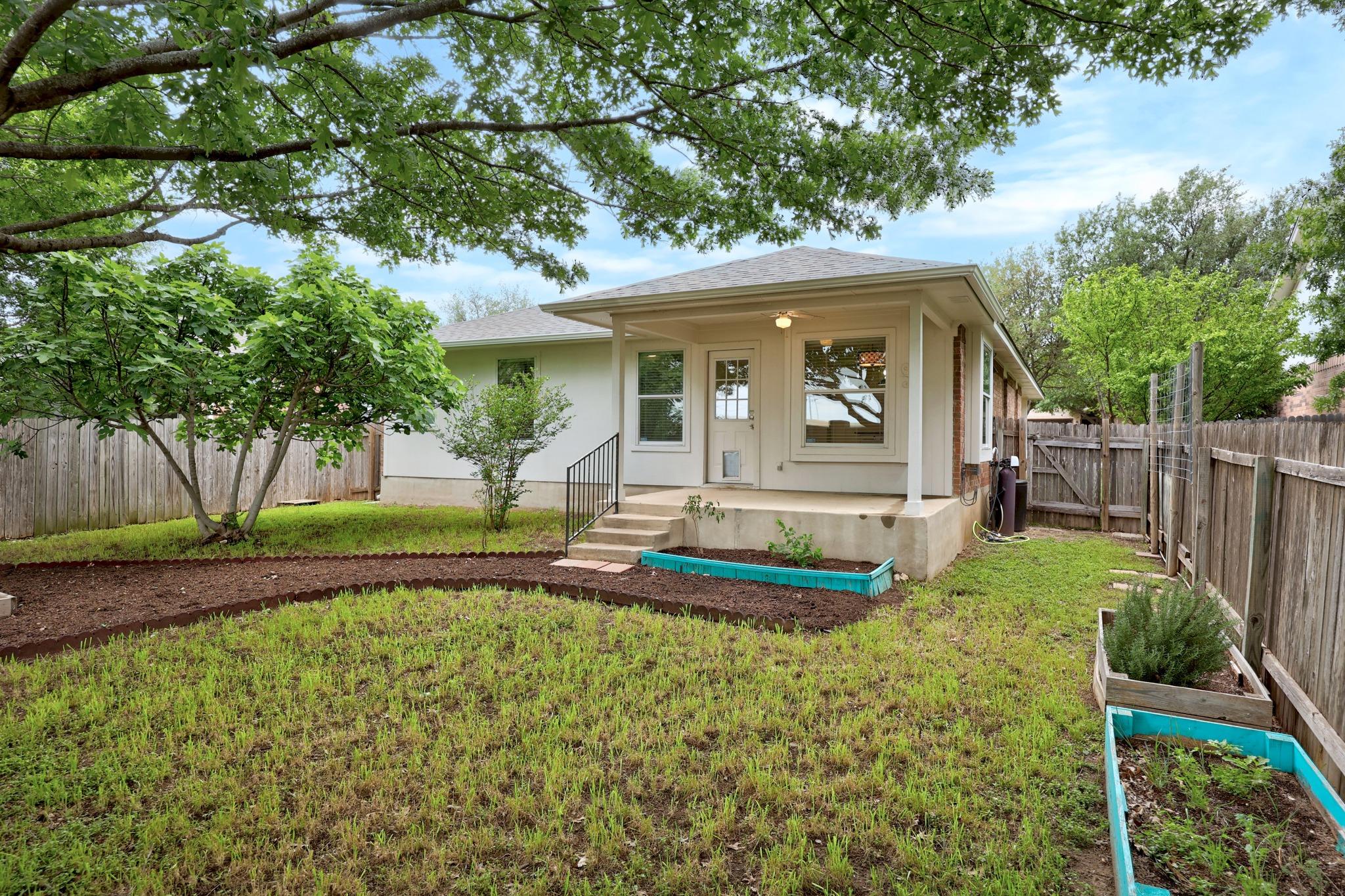 2418 Socorro Bnd, Leander, TX 78641