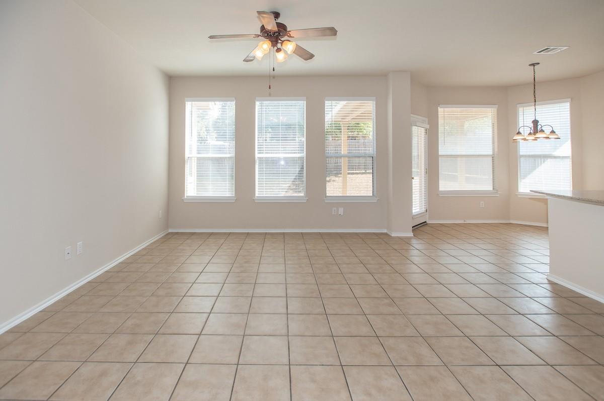 1612 Melissa Oaks Ln, Austin, TX 78744