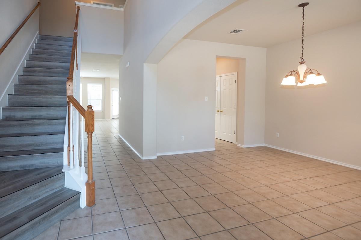 1612 Melissa Oaks Ln, Austin, TX 78744