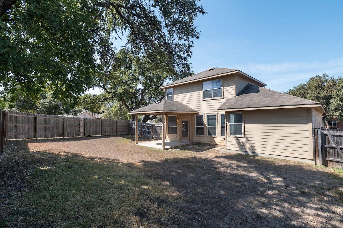 1612 Melissa Oaks Ln, Austin, TX 78744