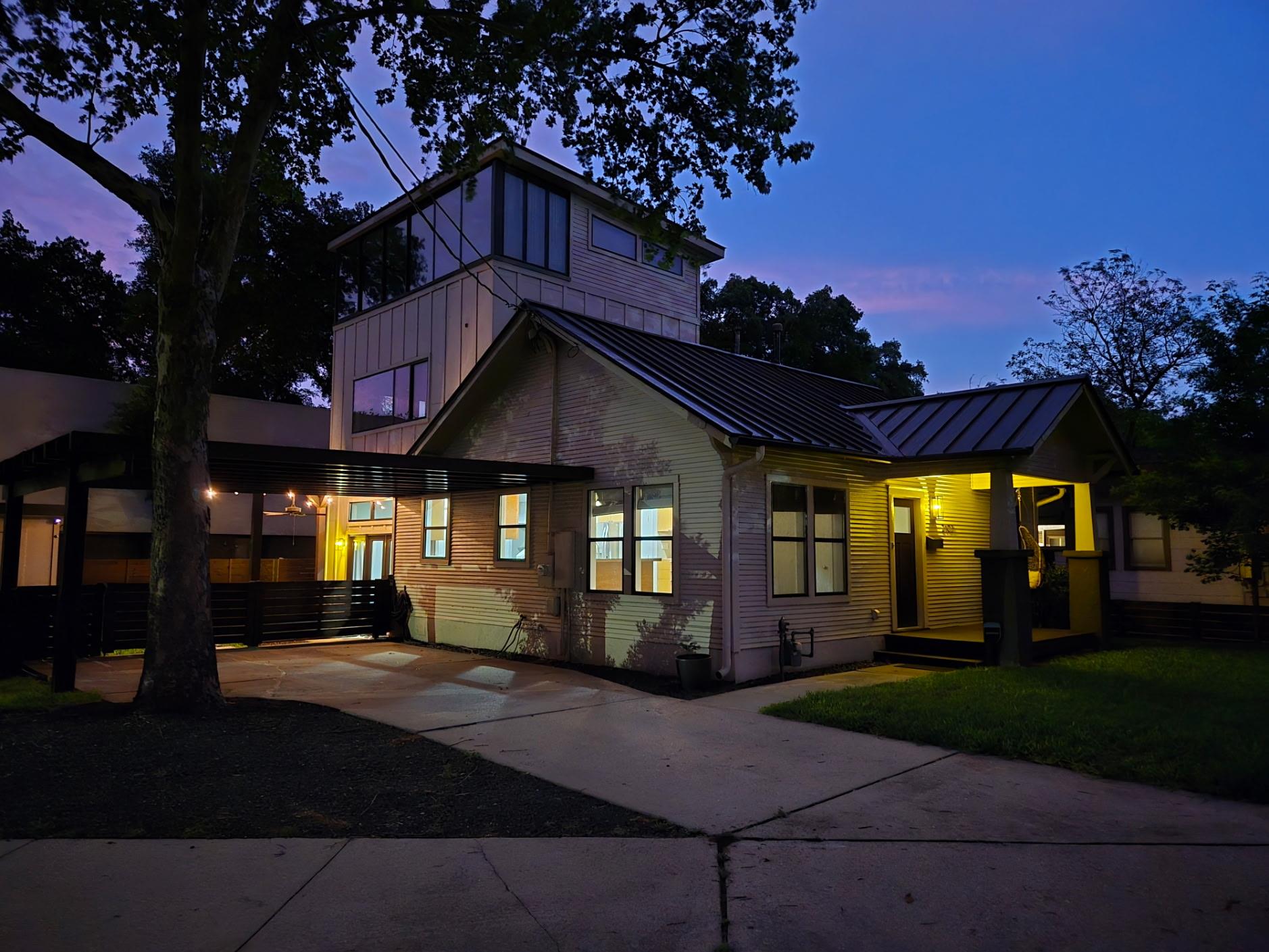 2103 Kinney Ave, Austin, TX 78704