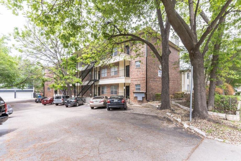 2100 San Gabriel St # 201, Austin, TX 78705