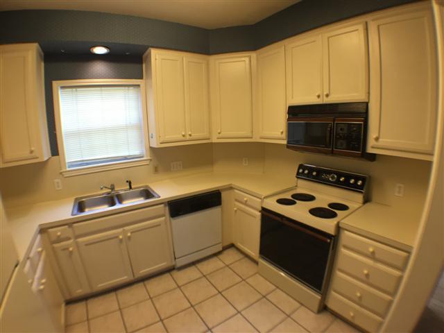 2100 San Gabriel St # 201, Austin, TX 78705