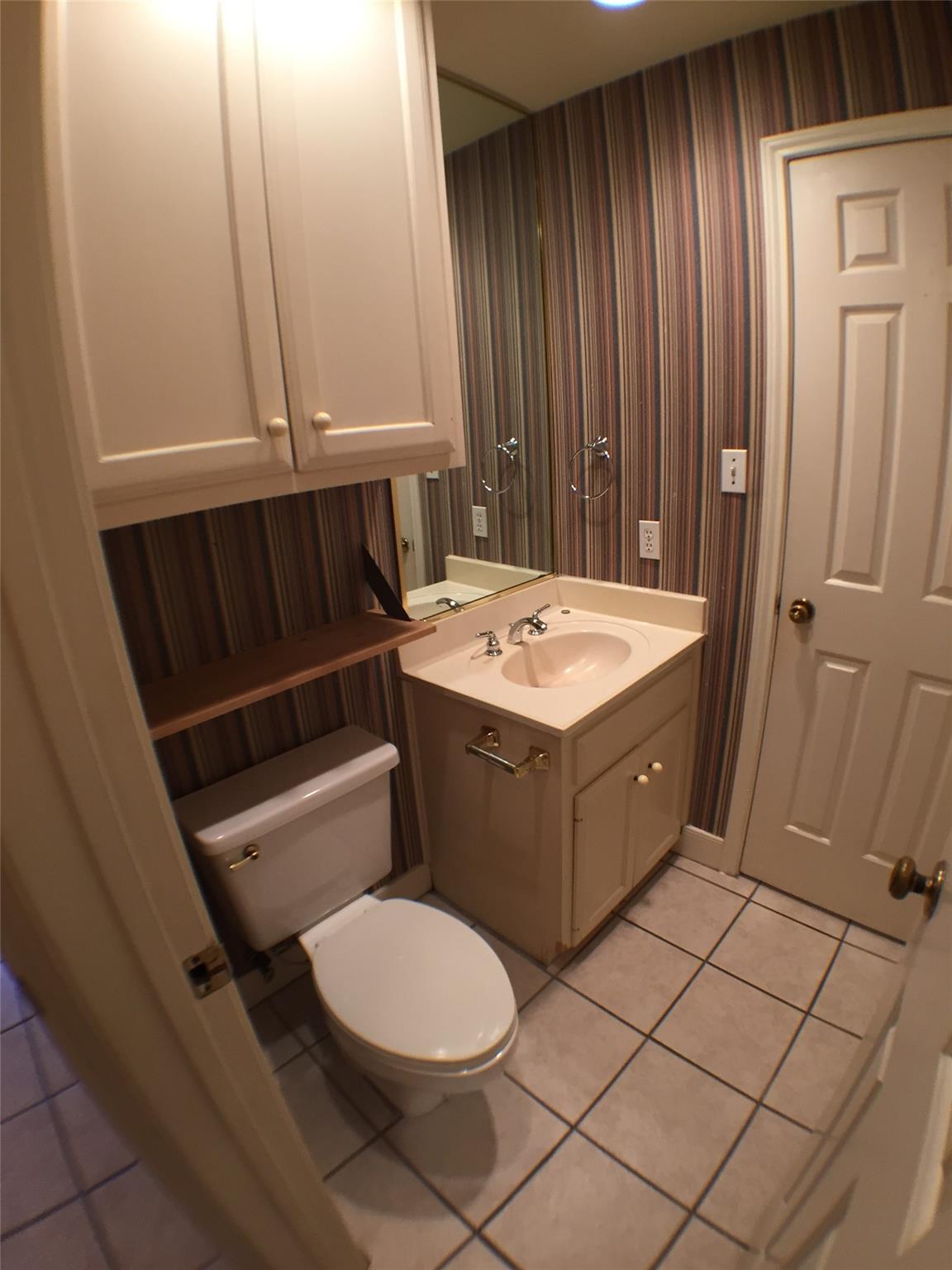 2100 San Gabriel St # 201, Austin, TX 78705