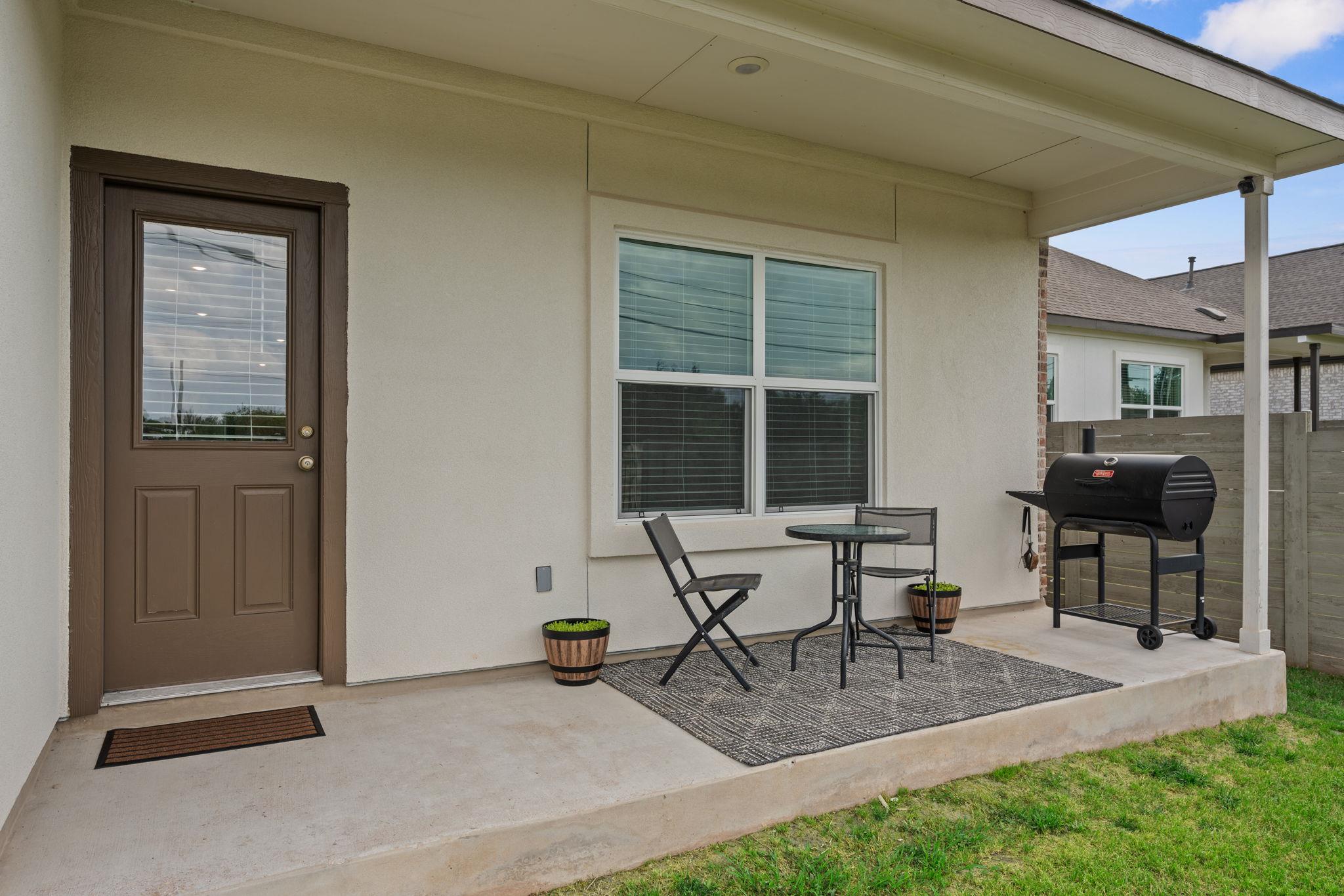 124 Flint Mountain Rd, Georgetown, TX 78628