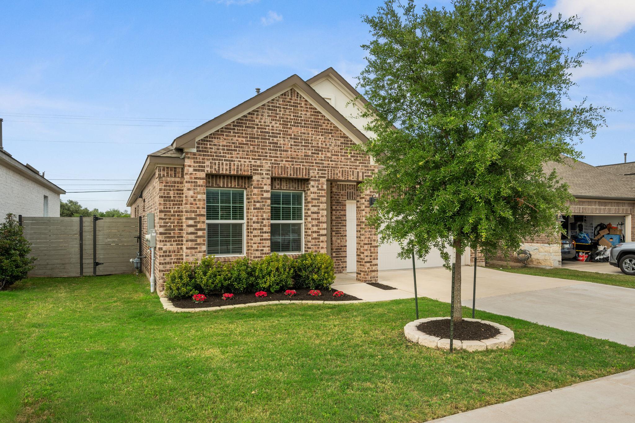 124 Flint Mountain Rd, Georgetown, TX 78628