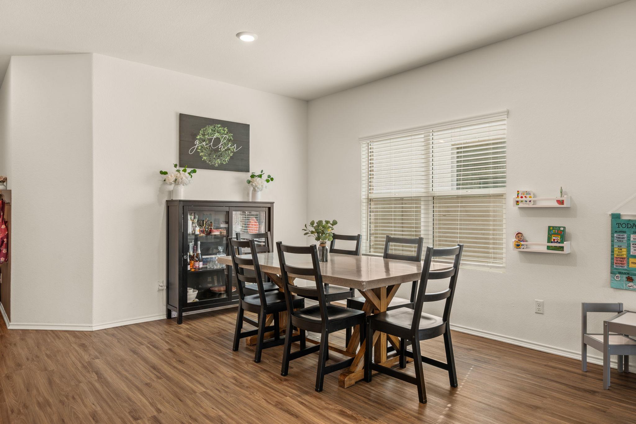 124 Flint Mountain Rd, Georgetown, TX 78628