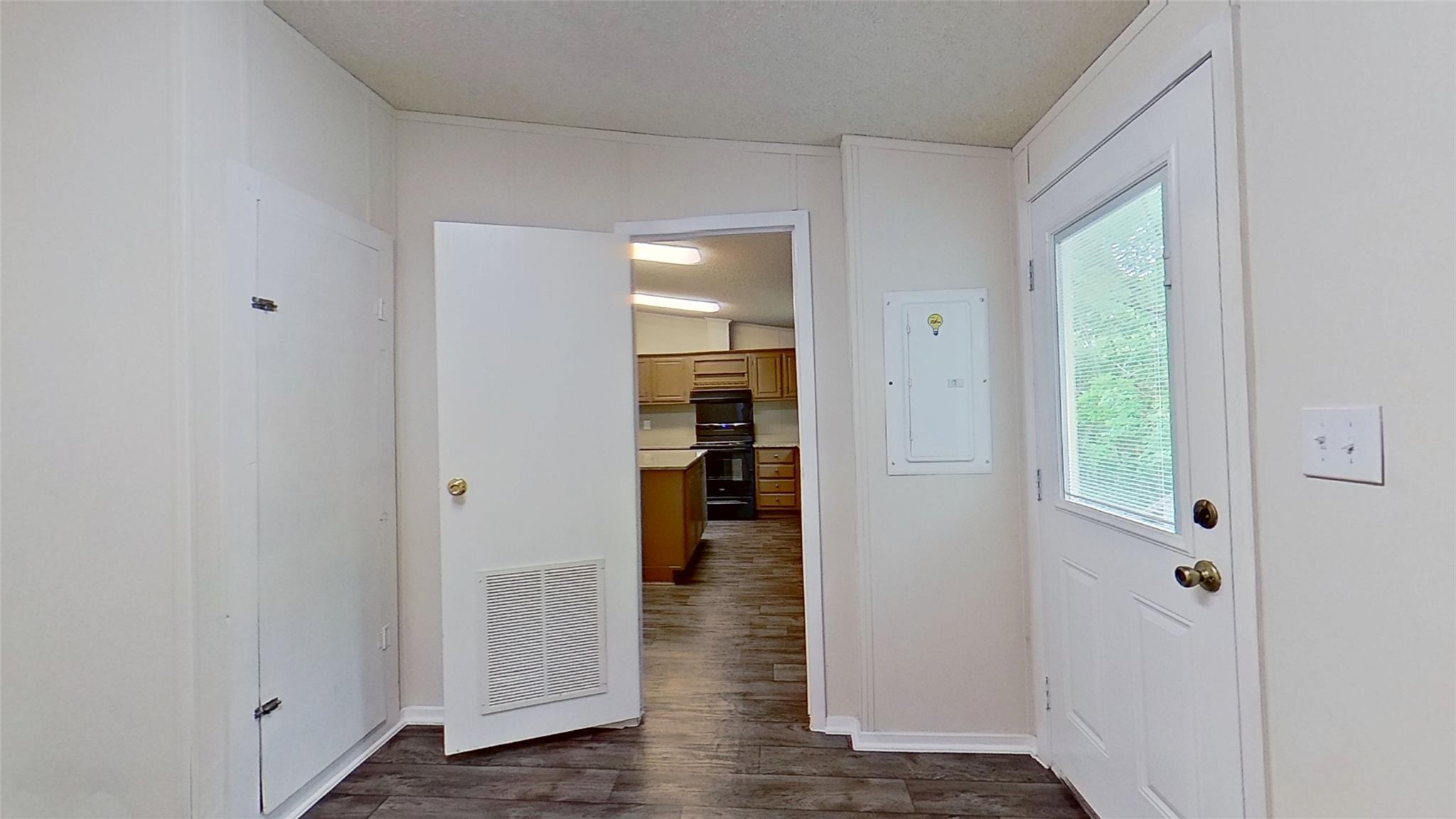 100 County Road 194, Georgetown, TX 78626