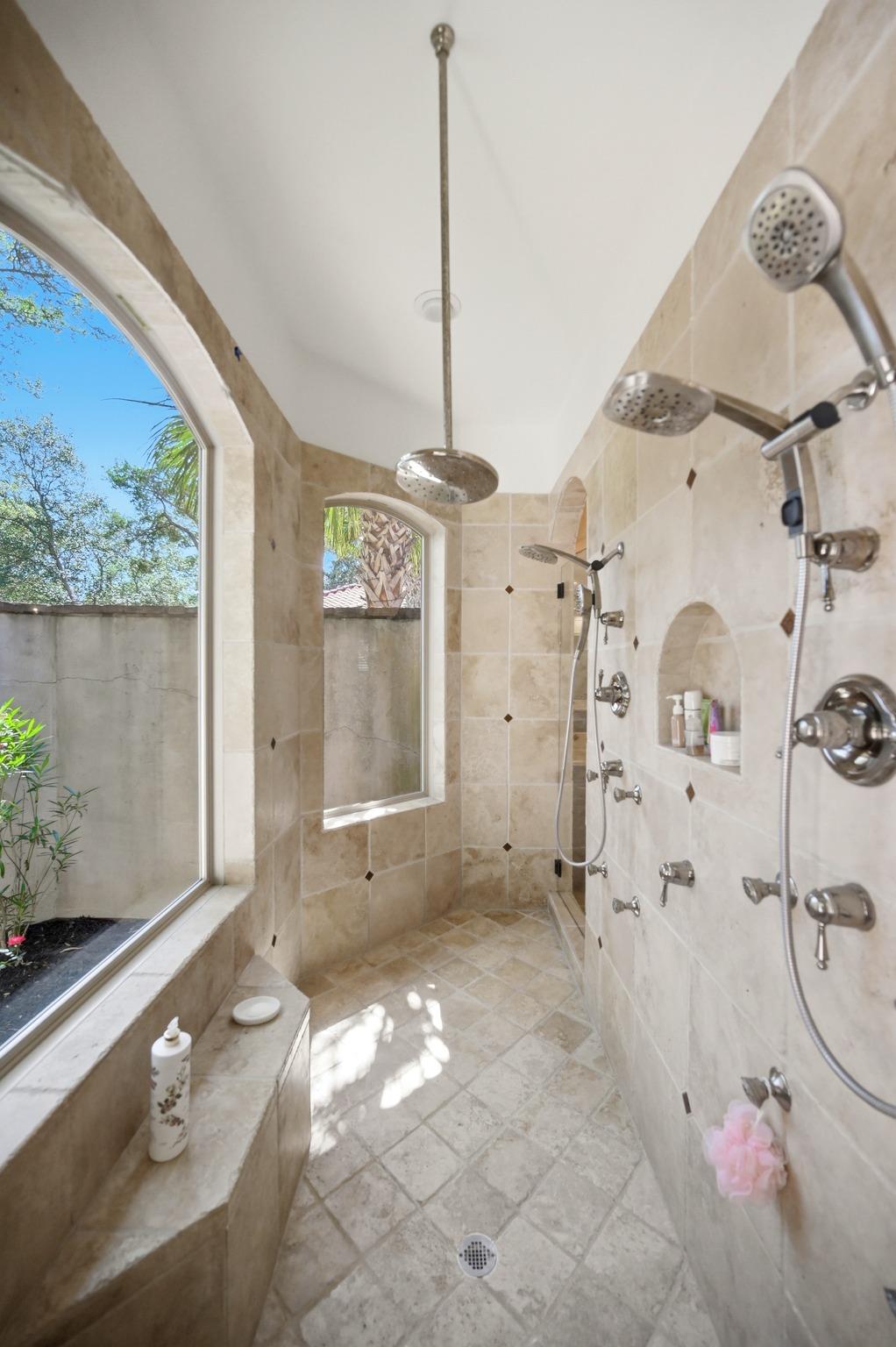 10210 Oak Forest Way, New Braunfels, TX 78132