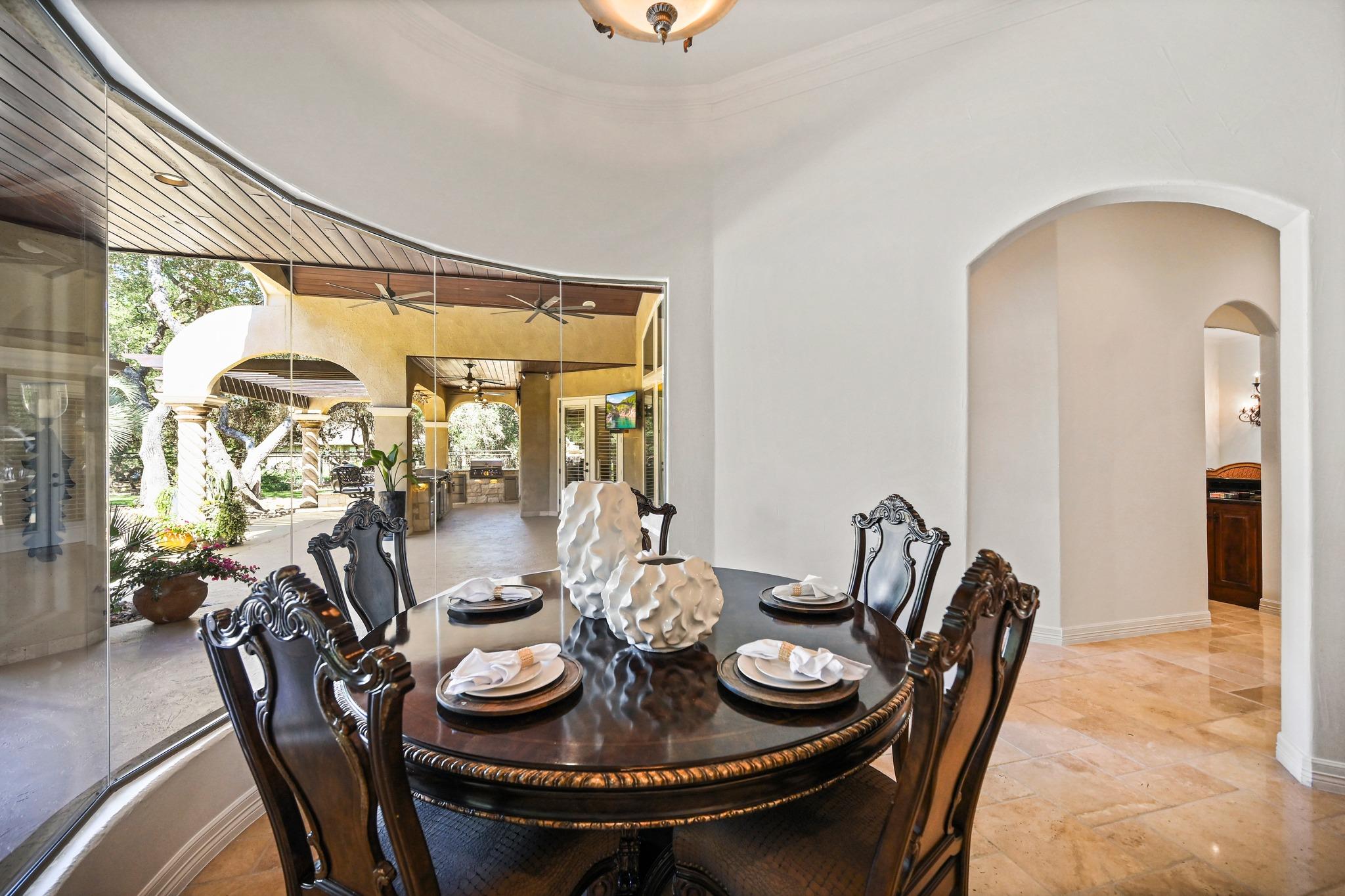 10210 Oak Forest Way, New Braunfels, TX 78132