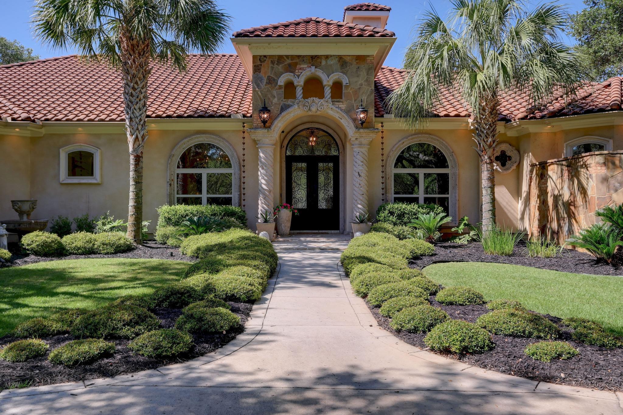 10210 Oak Forest Way, New Braunfels, TX 78132