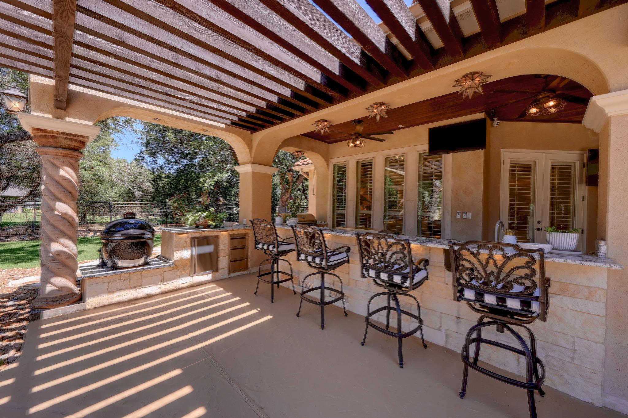 10210 Oak Forest Way, New Braunfels, TX 78132