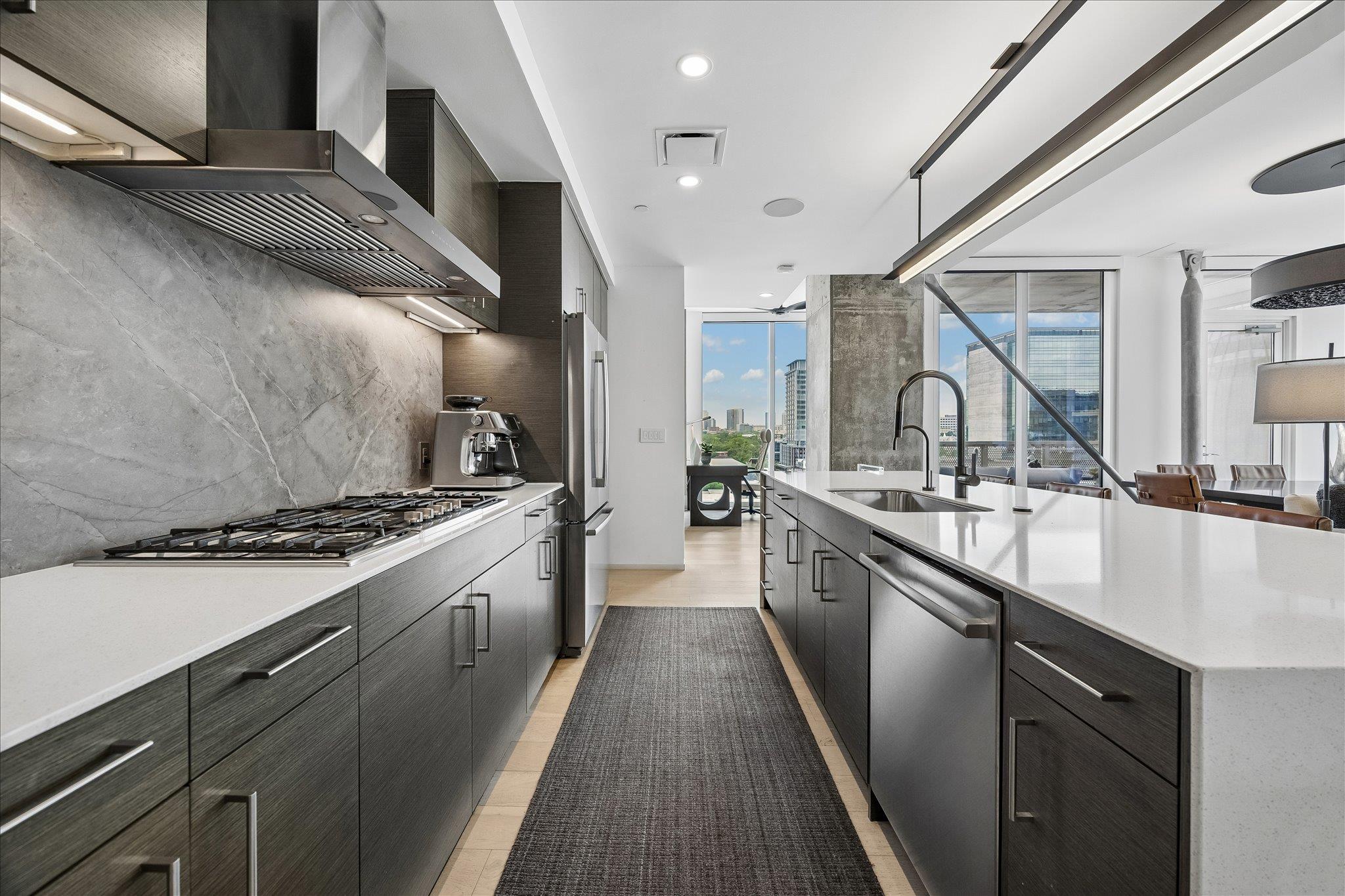 301 West Ave # 1004, Austin, TX 78701