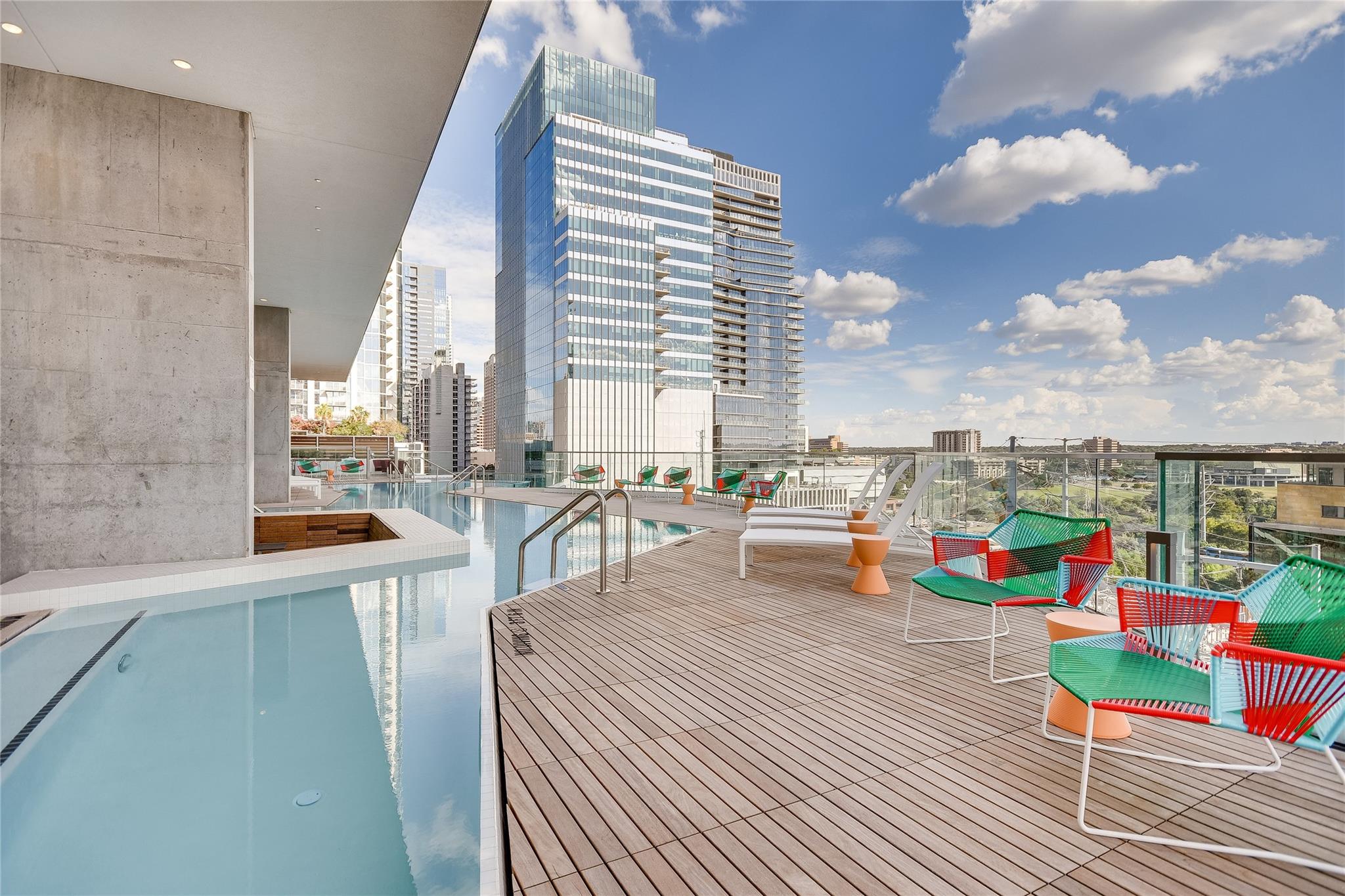 301 West Ave # 1004, Austin, TX 78701