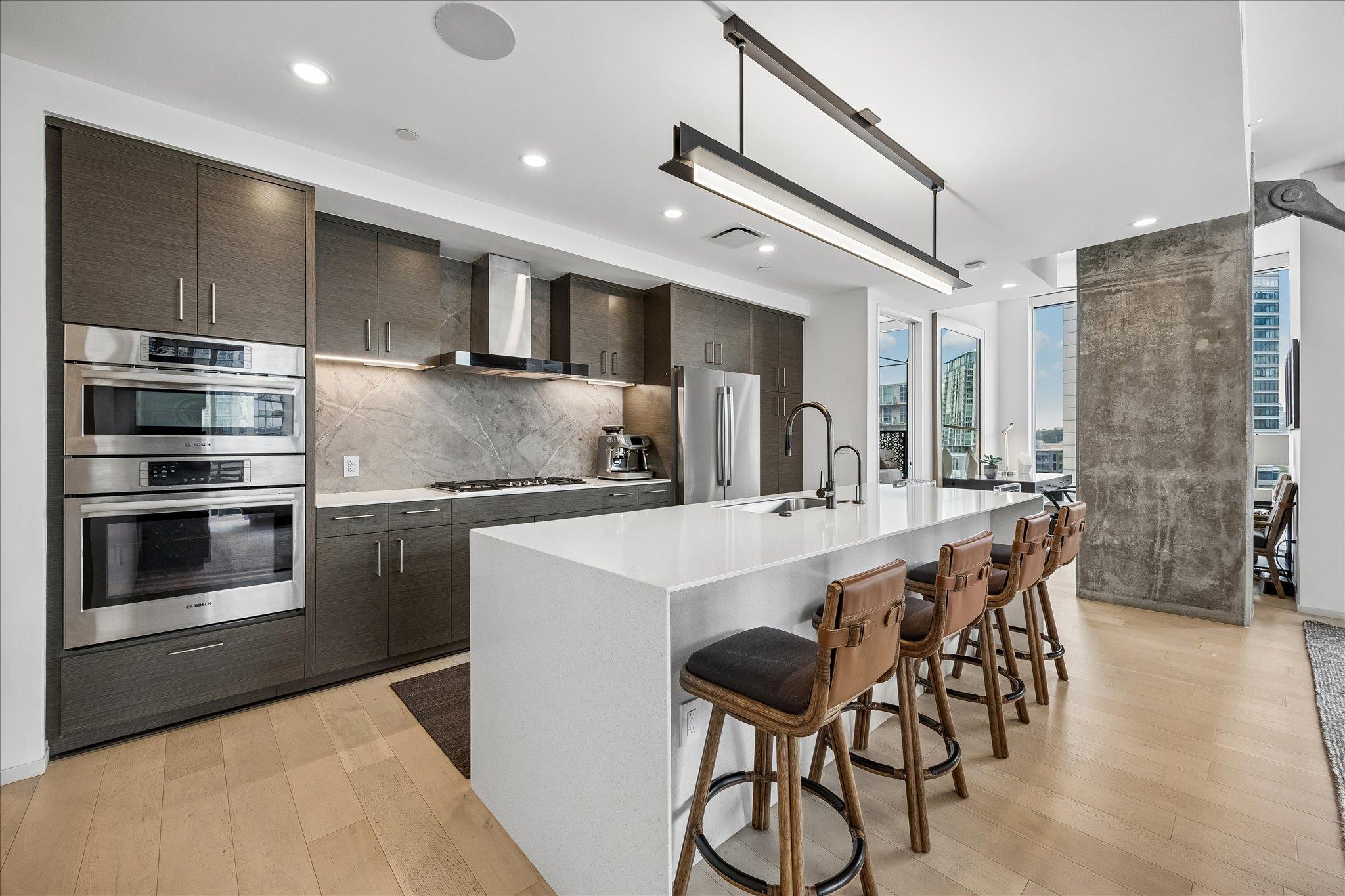 301 West Ave # 1004, Austin, TX 78701