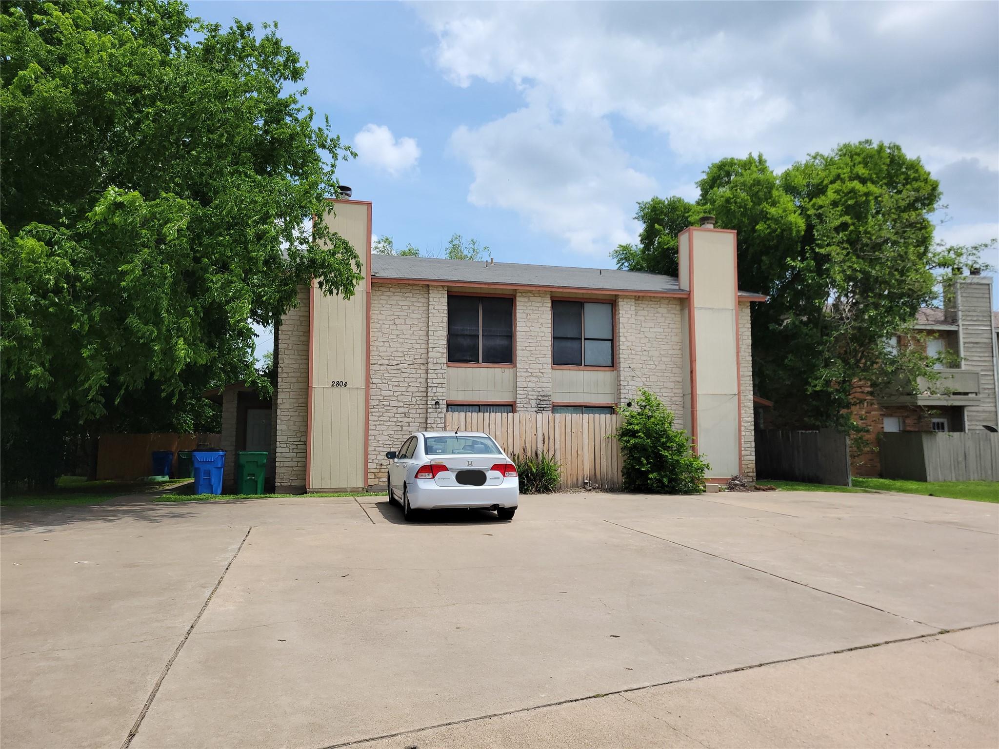 2804 Bull Run # B, Taylor, TX 76574