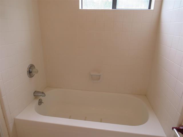 110 N Ridgeview, Buchanan Dam, TX 78609