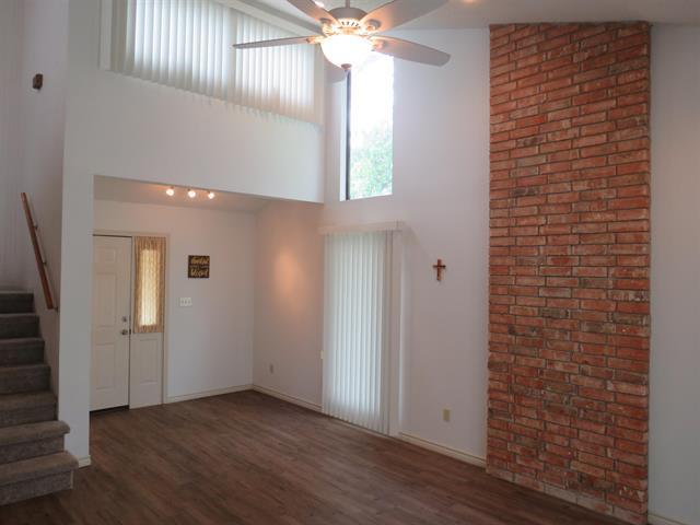 110 N Ridgeview, Buchanan Dam, TX 78609