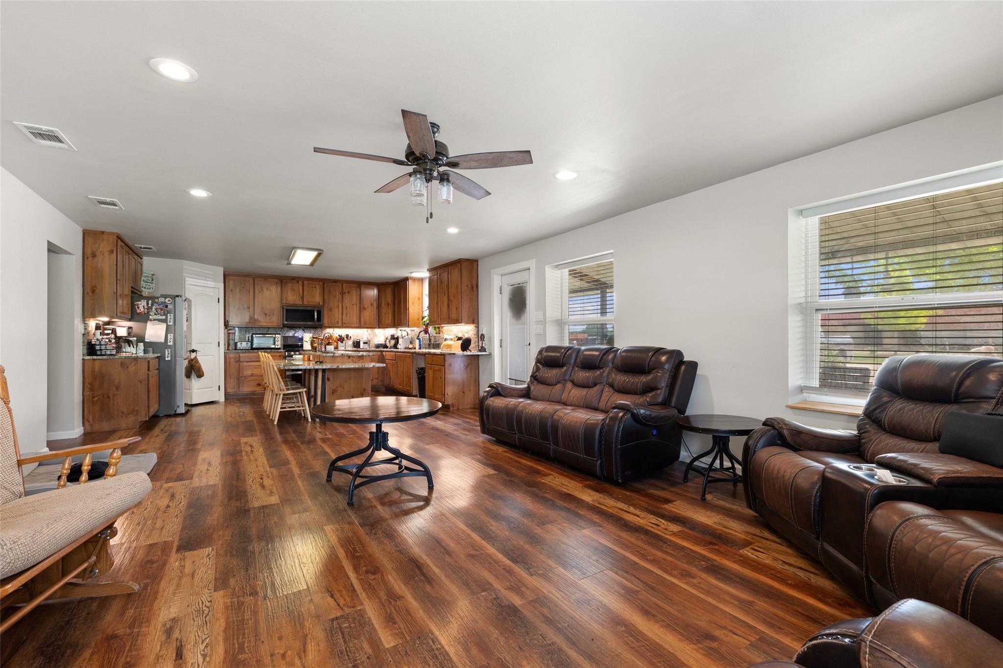 1301 County Road 228, Florence, TX 76527