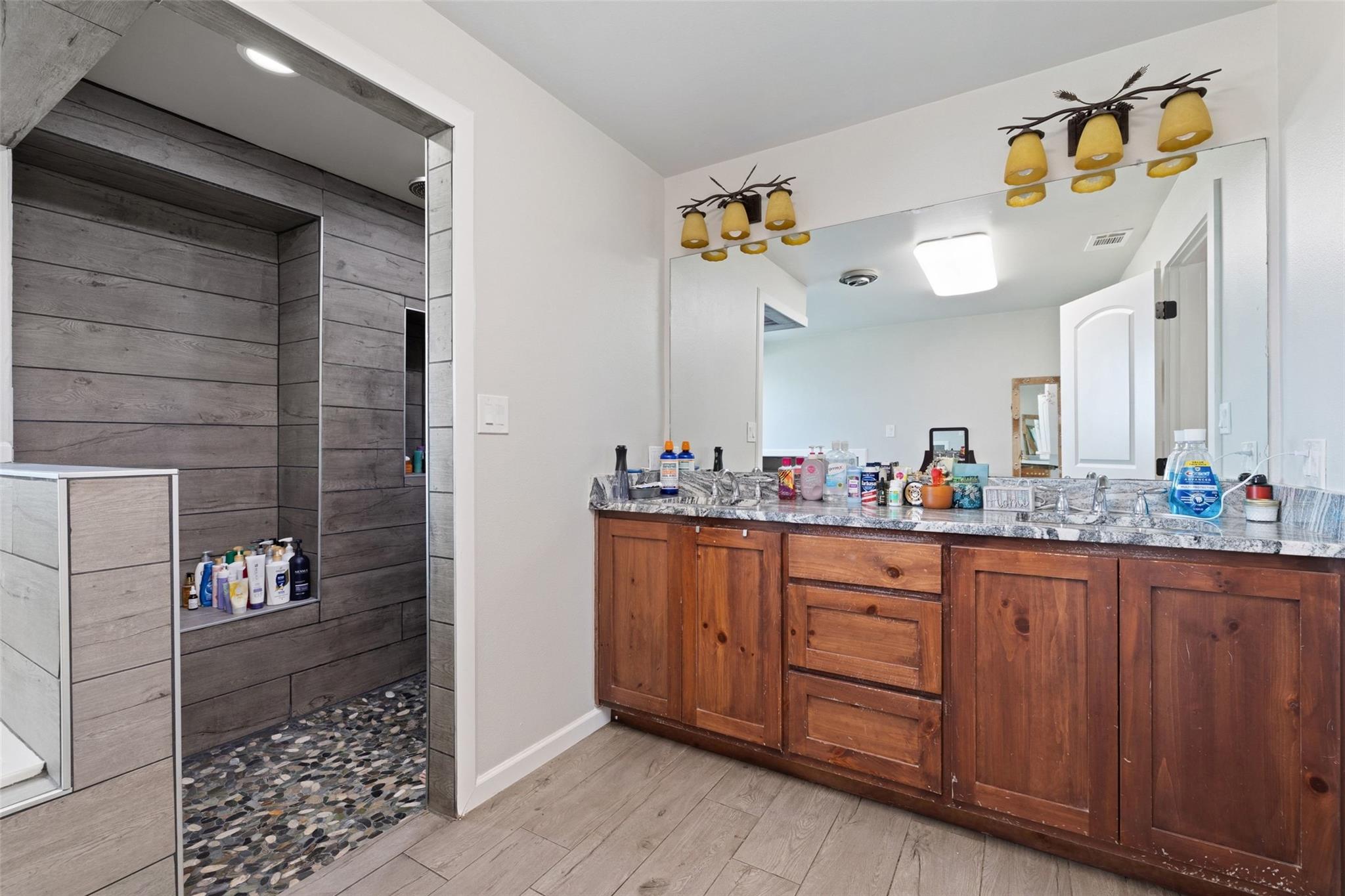 1301 County Road 228, Florence, TX 76527