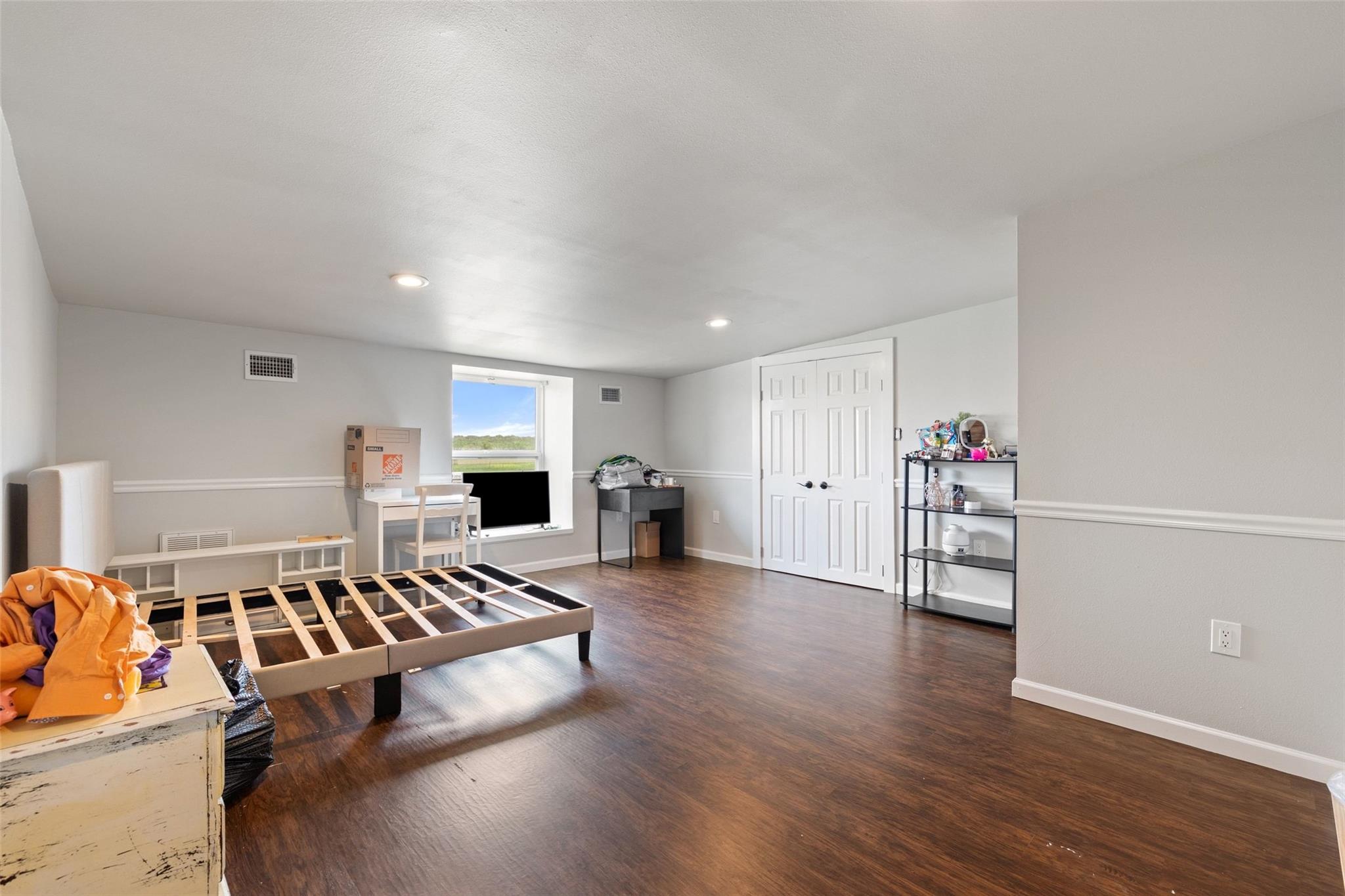 1301 County Road 228, Florence, TX 76527