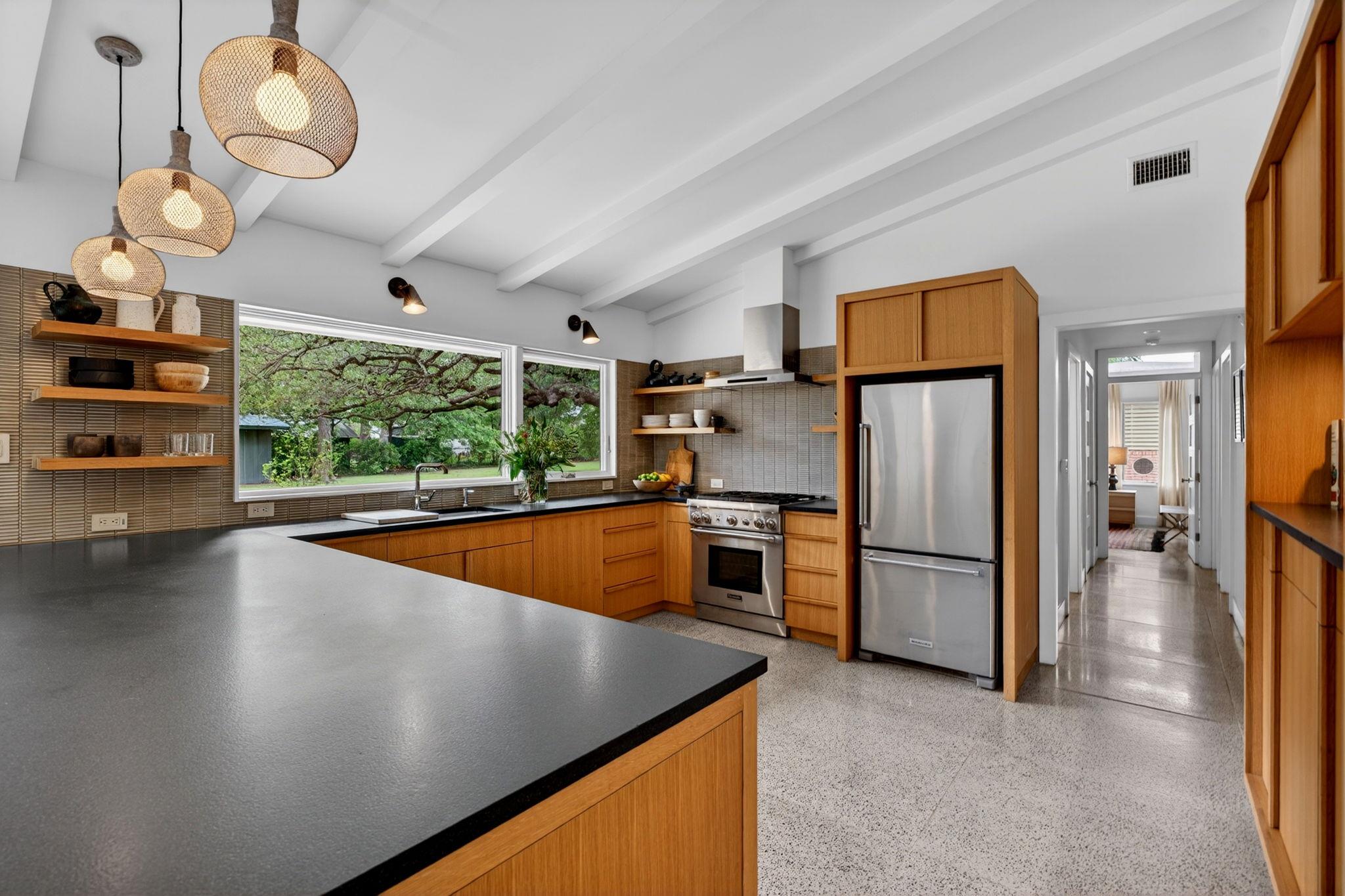 801 Spofford St, Austin, TX 78704