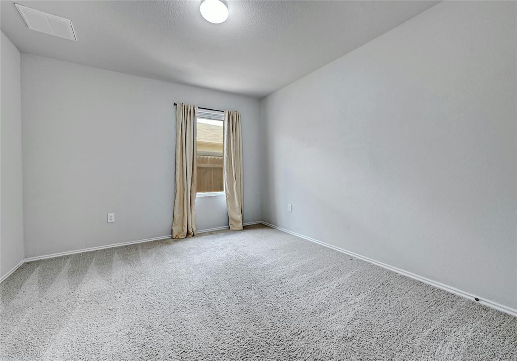 5800 Shanjia Dr, Austin, TX 78724