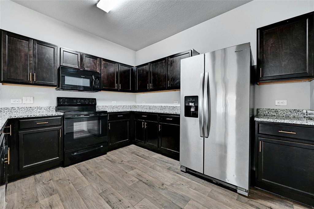 5800 Shanjia Dr, Austin, TX 78724