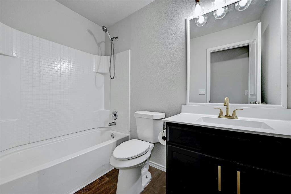 5800 Shanjia Dr, Austin, TX 78724